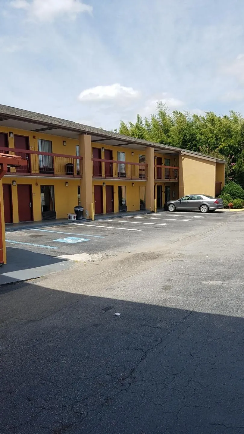 Facade/entrance in Quality Inn