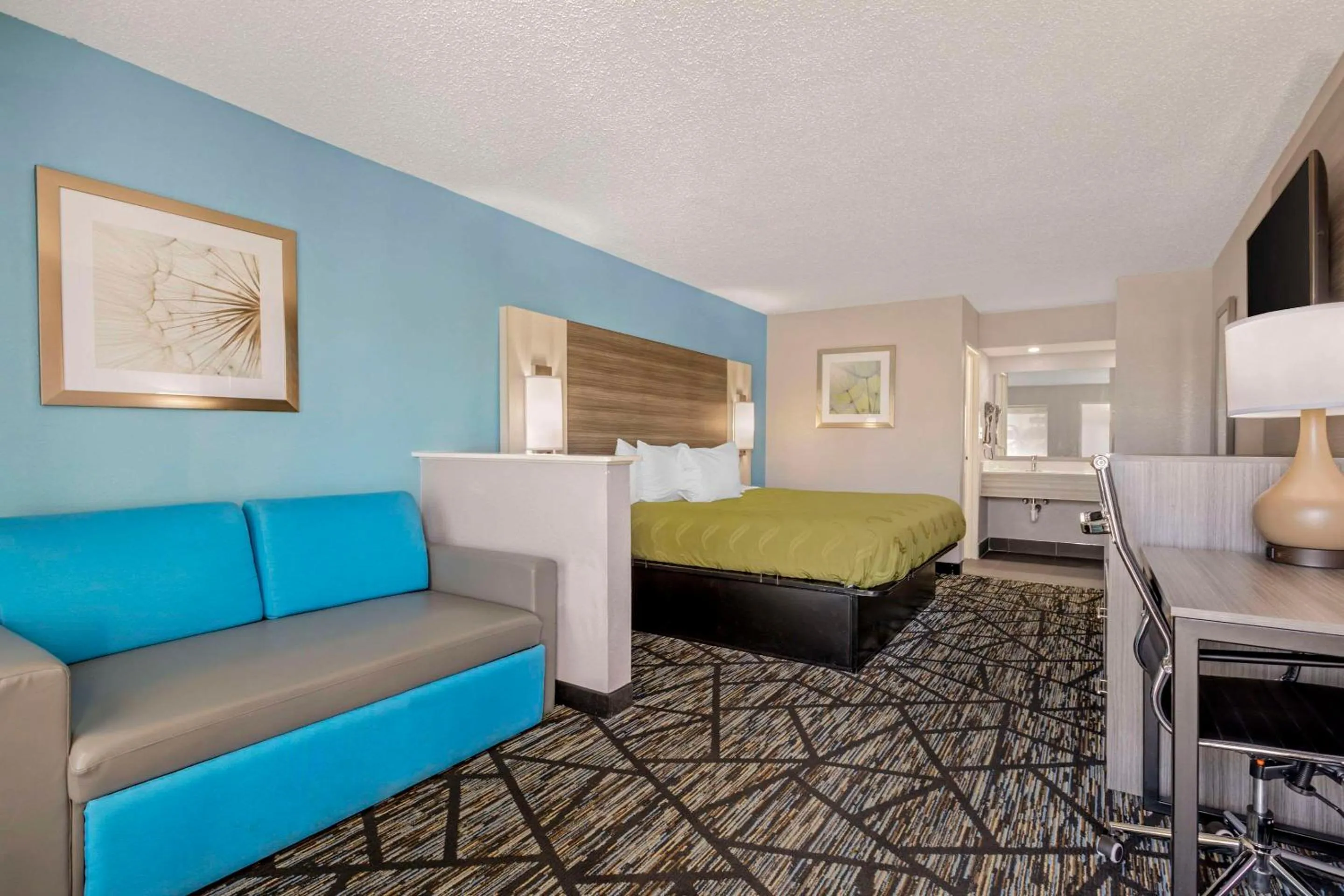 Bedroom, Bed in Quality Inn