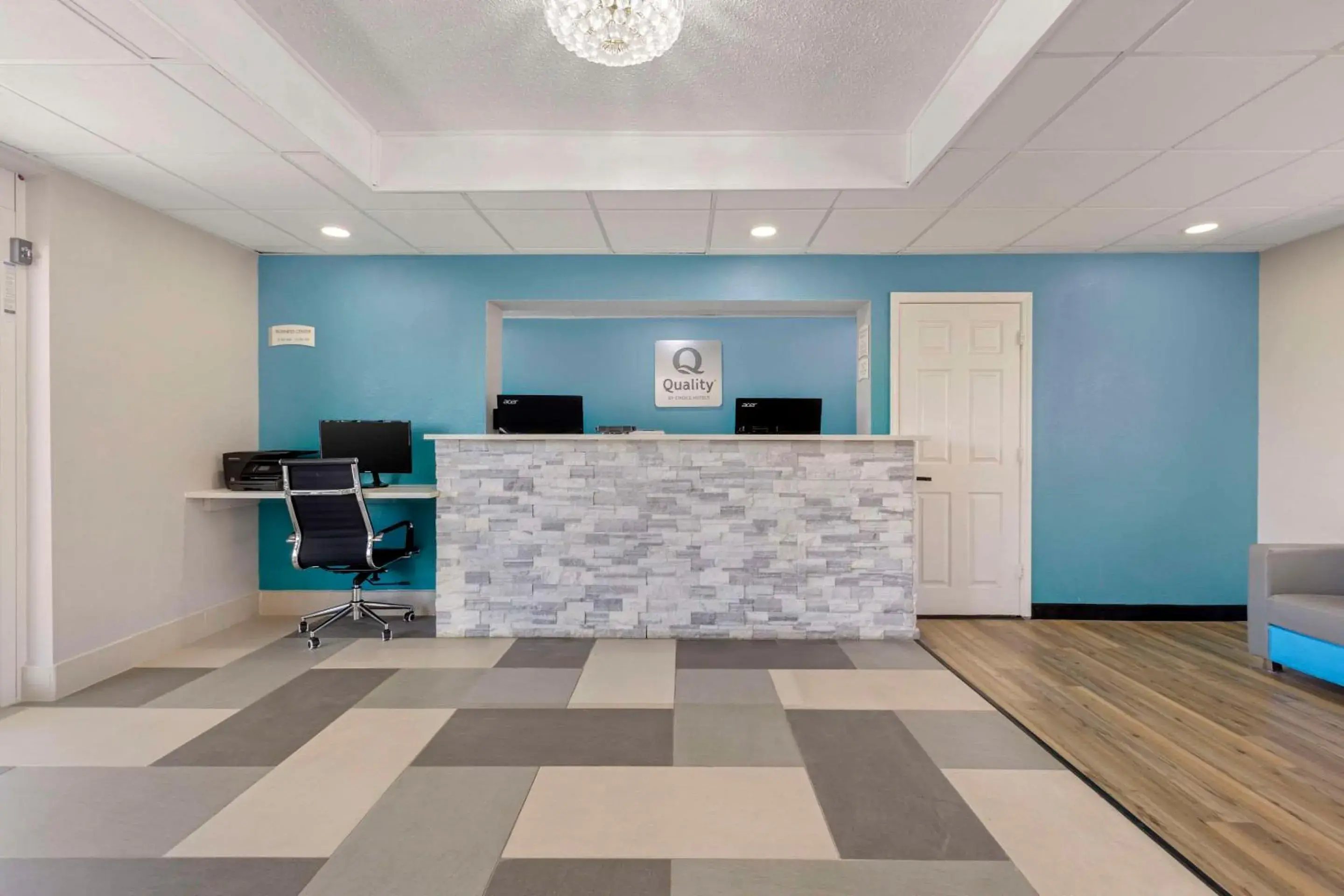 Lobby or reception in Quality Inn Lobby or reception in Quality Inn