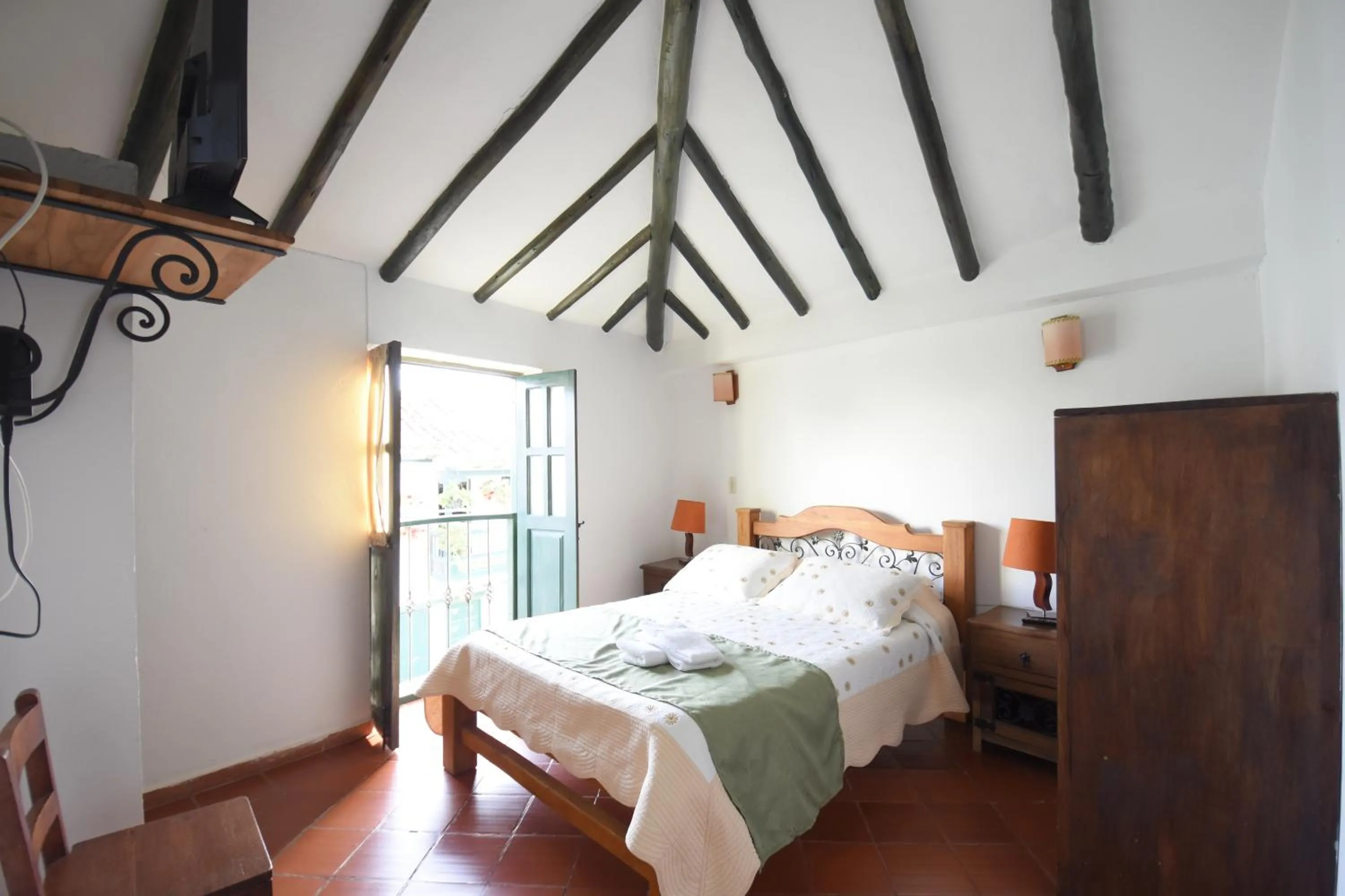 Balcony/Terrace, Bed in Hospederia La Fuente