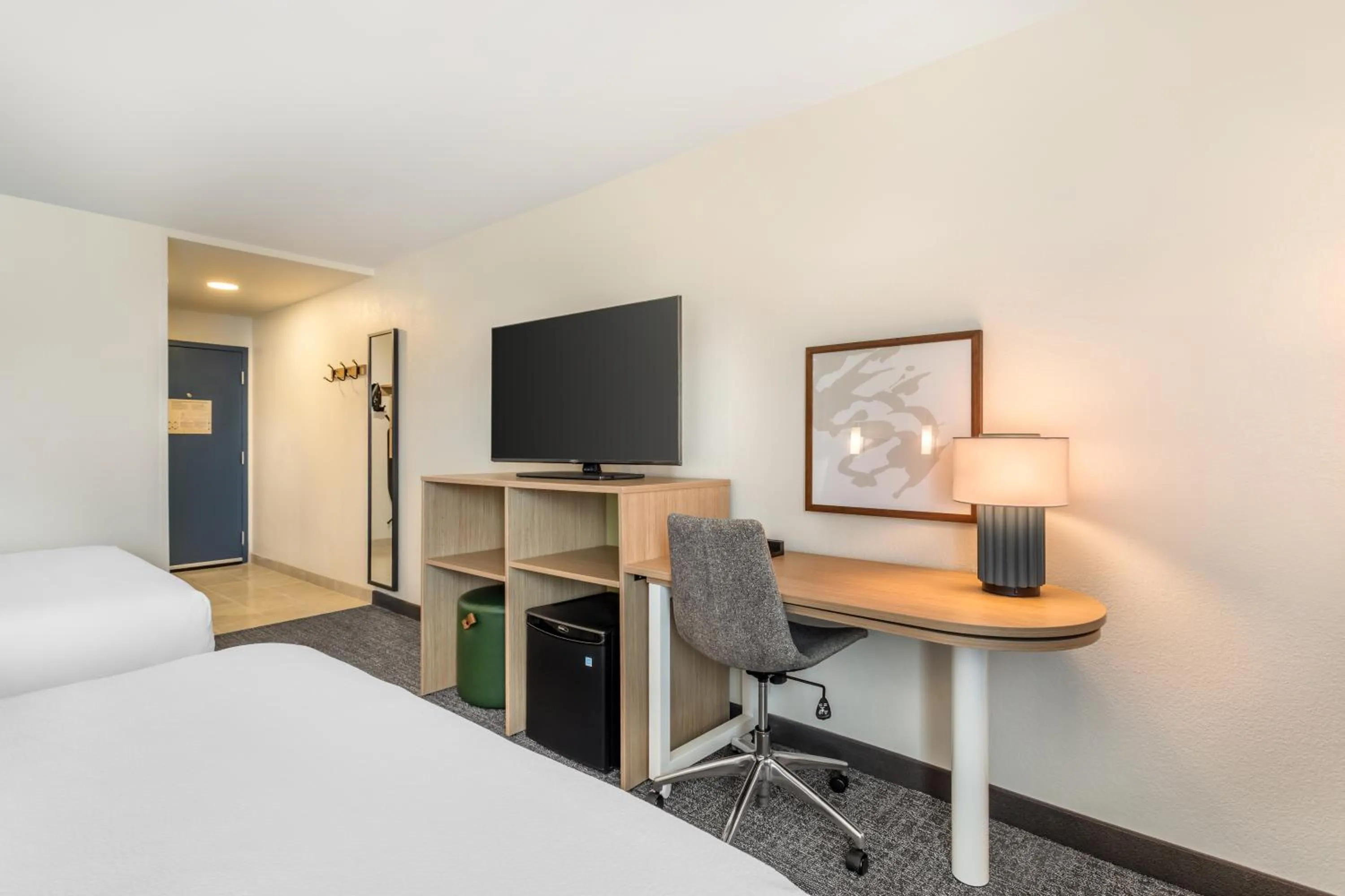 Bed in Spark by Hilton Knoxville North I-75