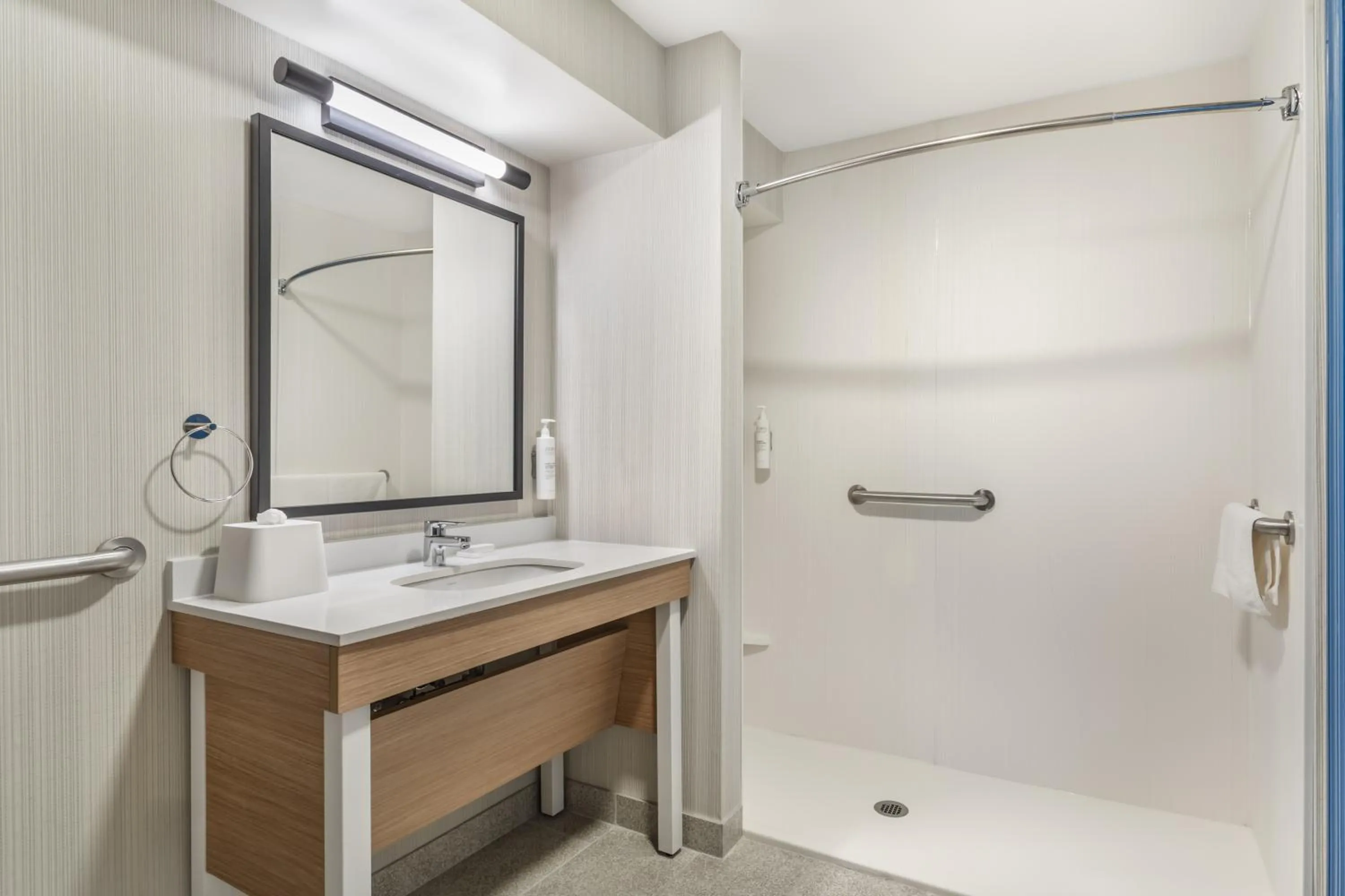 Spark by Hilton Knoxville North I-75