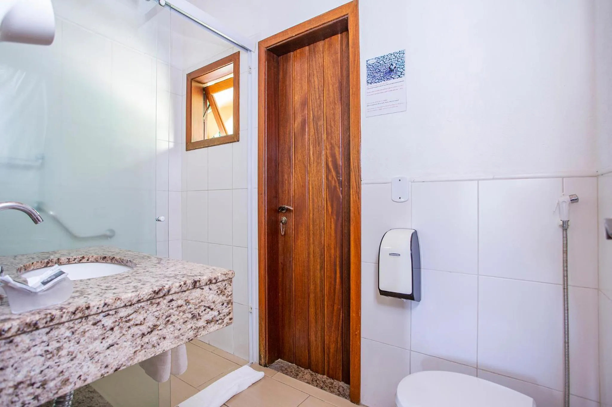 Bathroom in Hotel Praia do Portinho