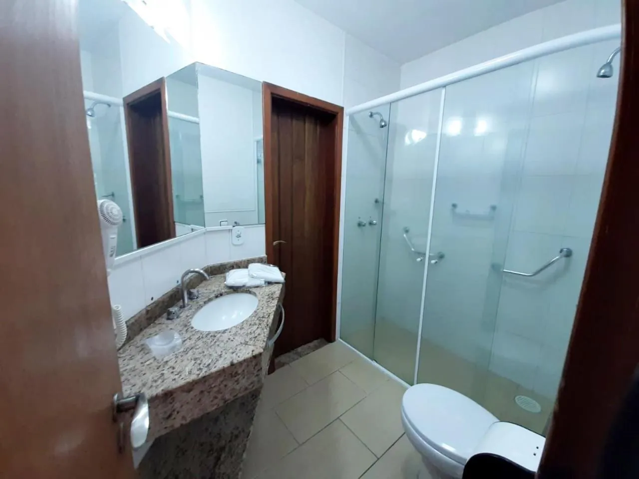 Bathroom in Hotel Praia do Portinho