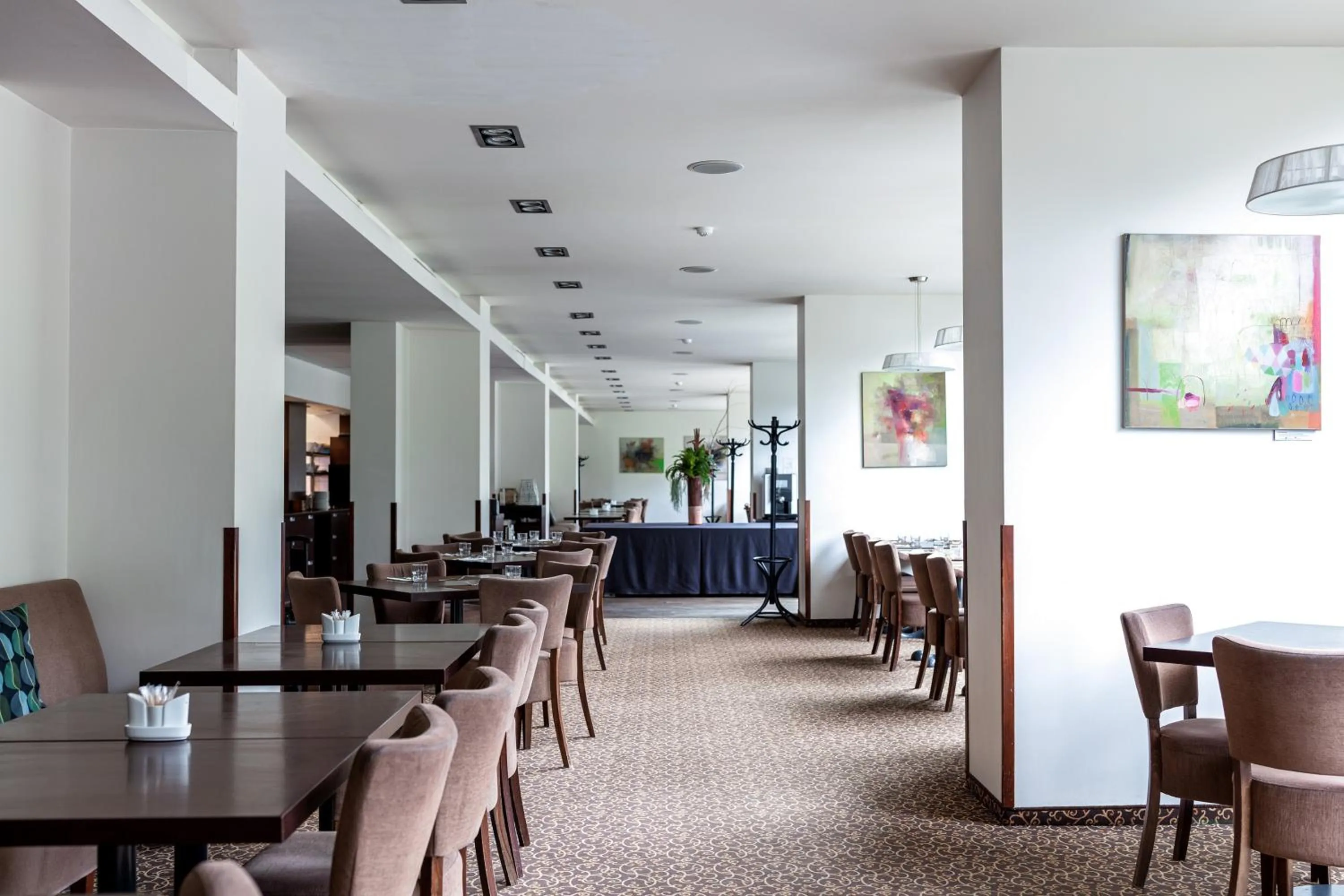 Restaurant/places to eat in Hotel Panorama