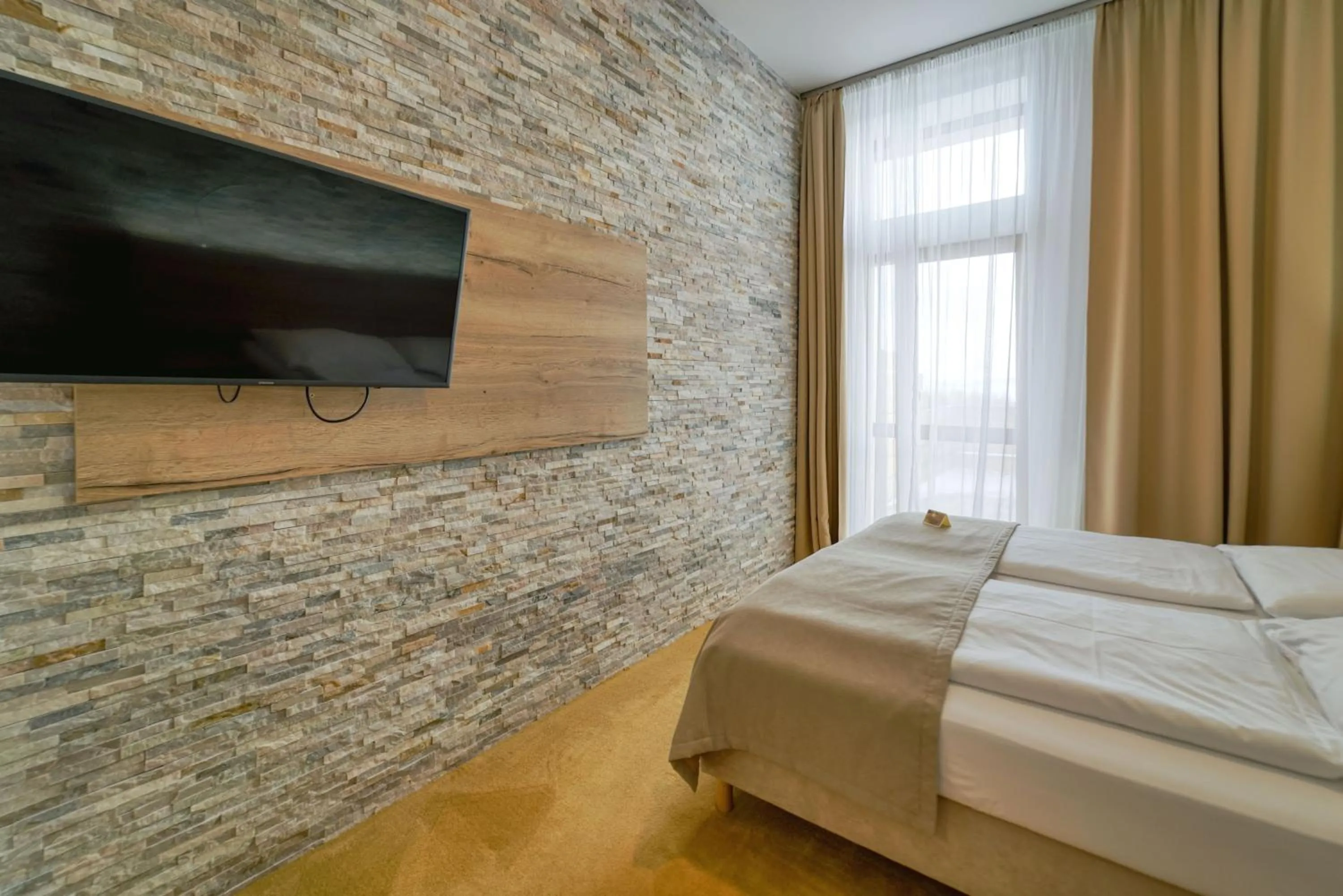 TV and multimedia, Bed in Grand Hotel BELLEVUE