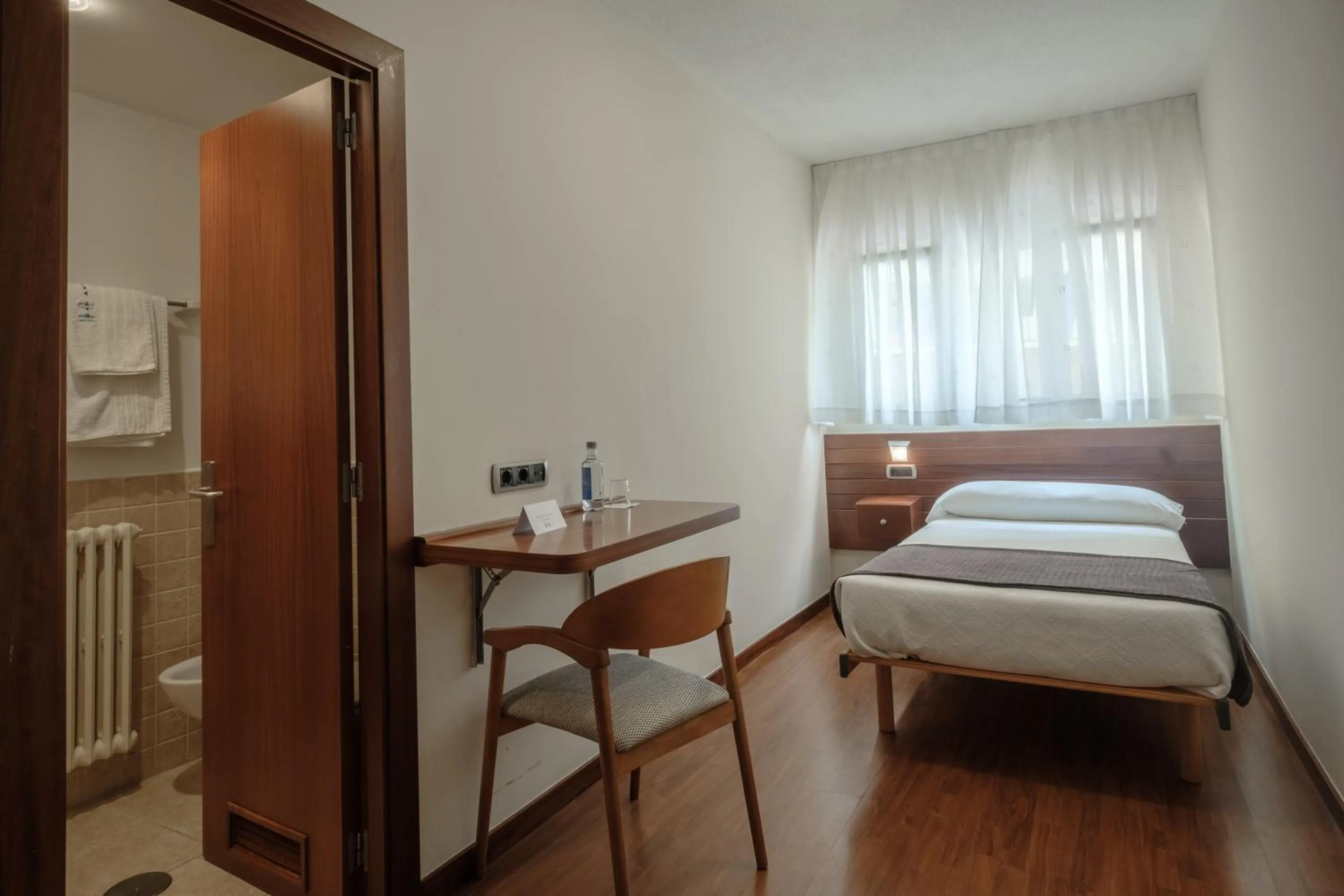 Bedroom, Bed in Hotel Restaurante San Anton