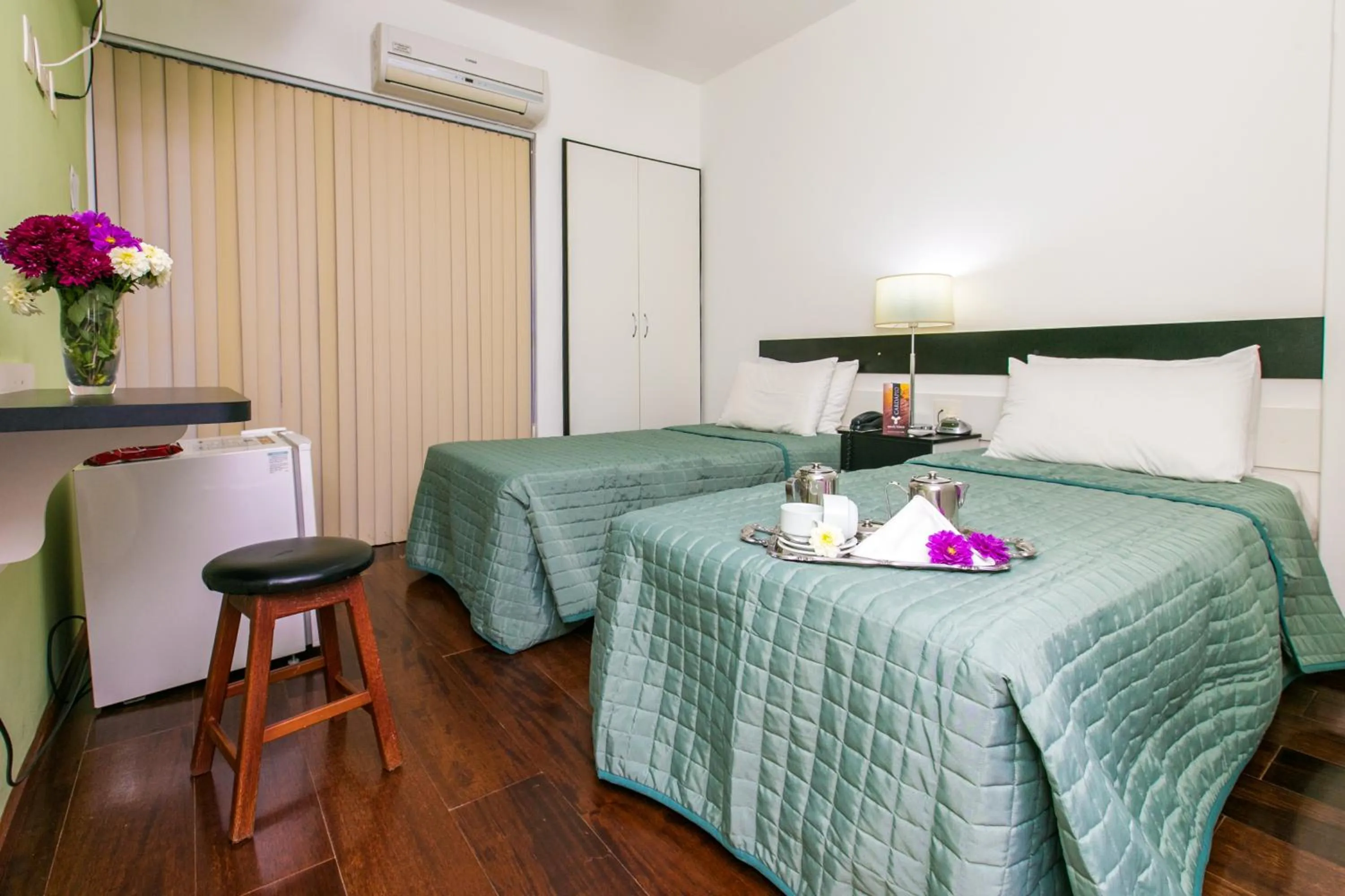 Photo of the whole room, Bed in Hotel Minas Tower Leopoldina By Samba