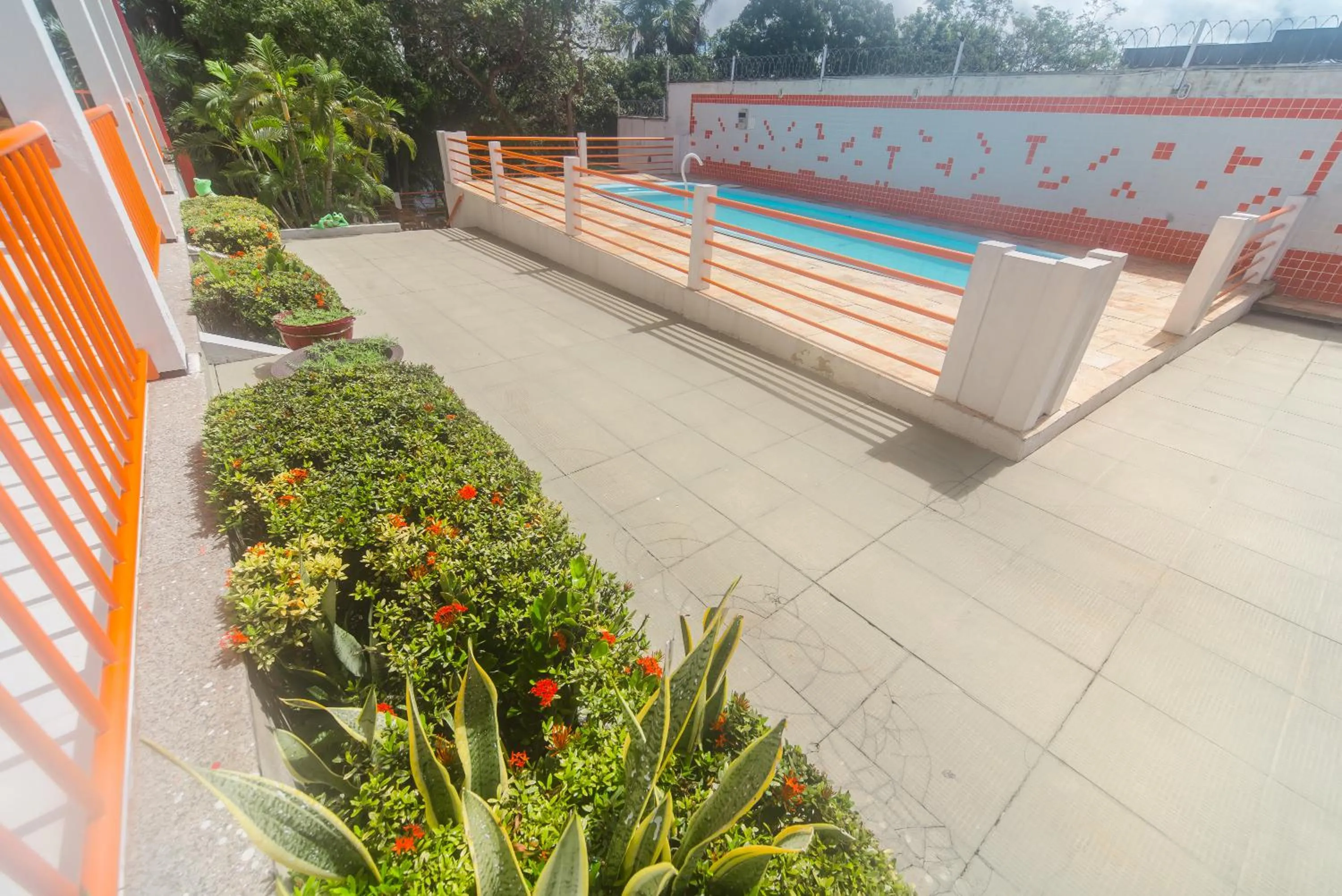 Swimming pool in Pousada Clube Vista do Rio