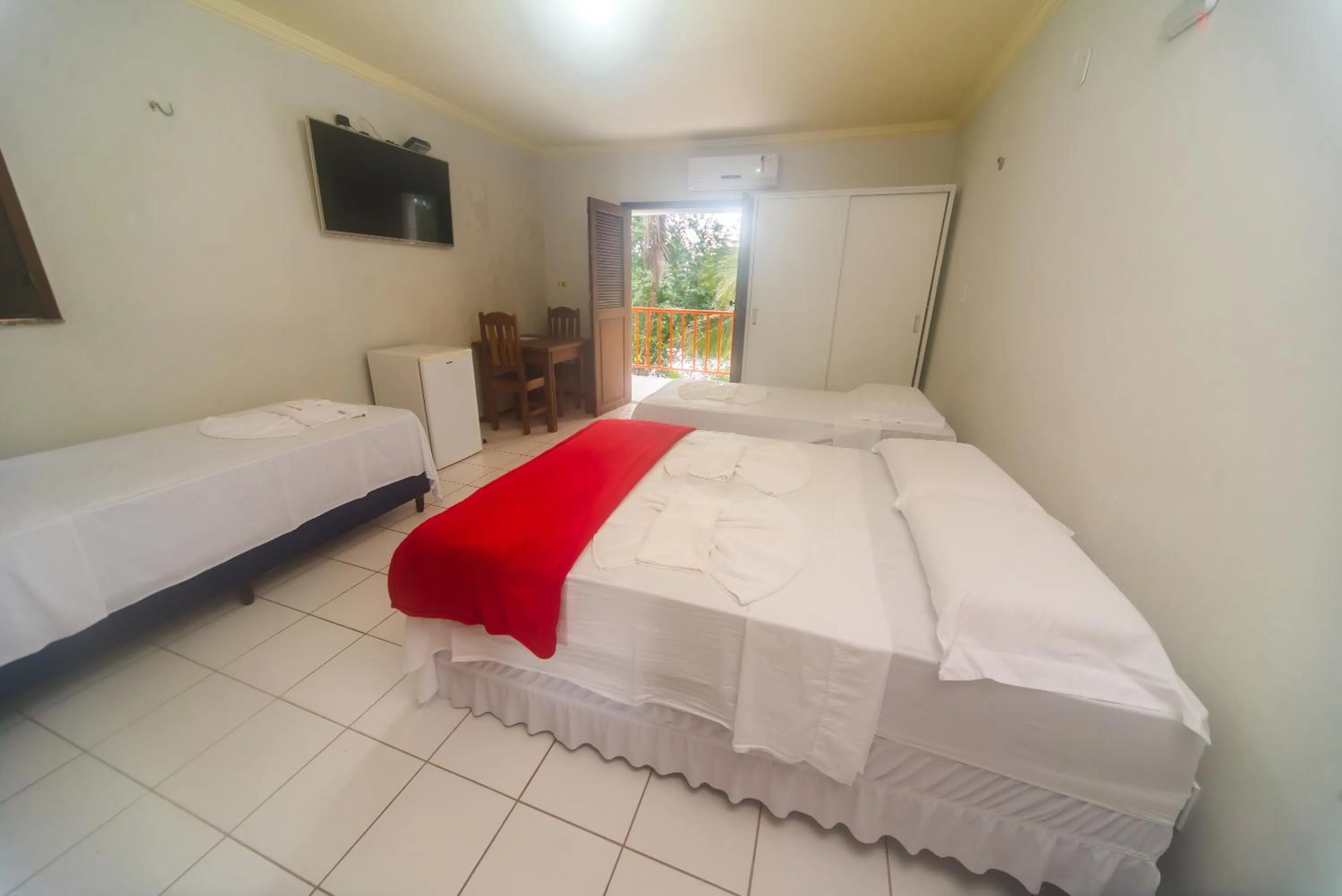 Bedroom, Bed in Pousada Clube Vista do Rio