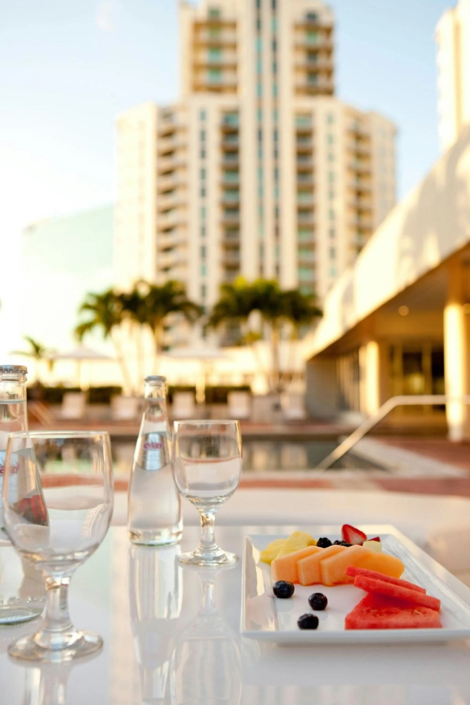 Swimming pool in Miami Marriott Dadeland