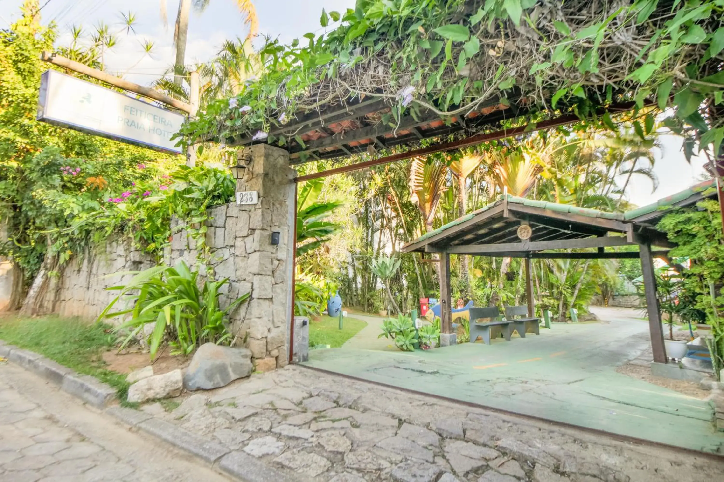 Garden view in VELINN Feiticeira Praia Hotel Garden view in VELINN Feiticeira Praia Hotel