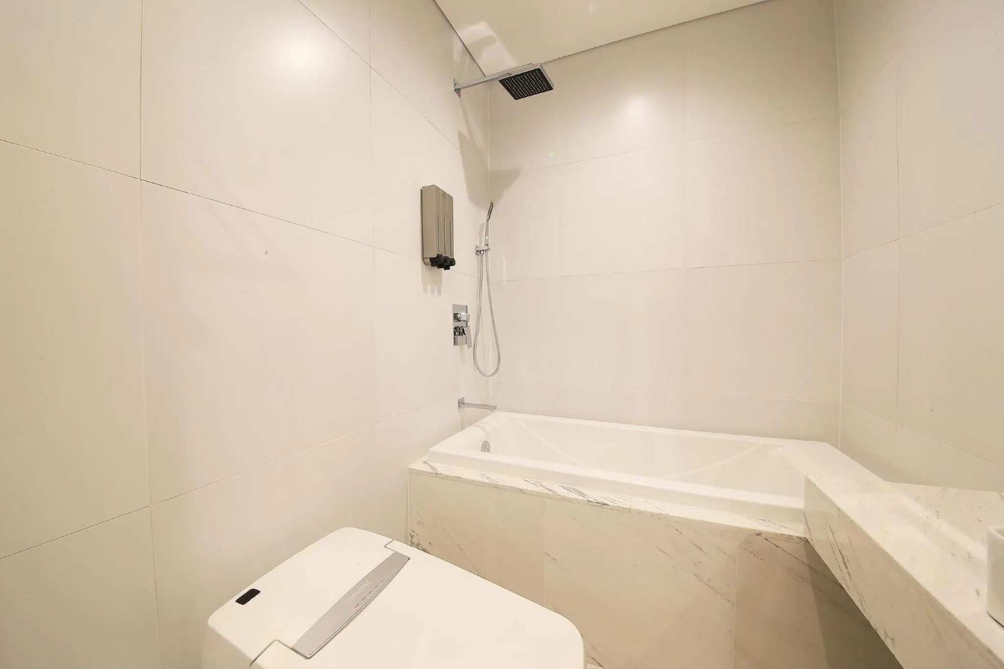 Hotel Cullinan 2 Geondae