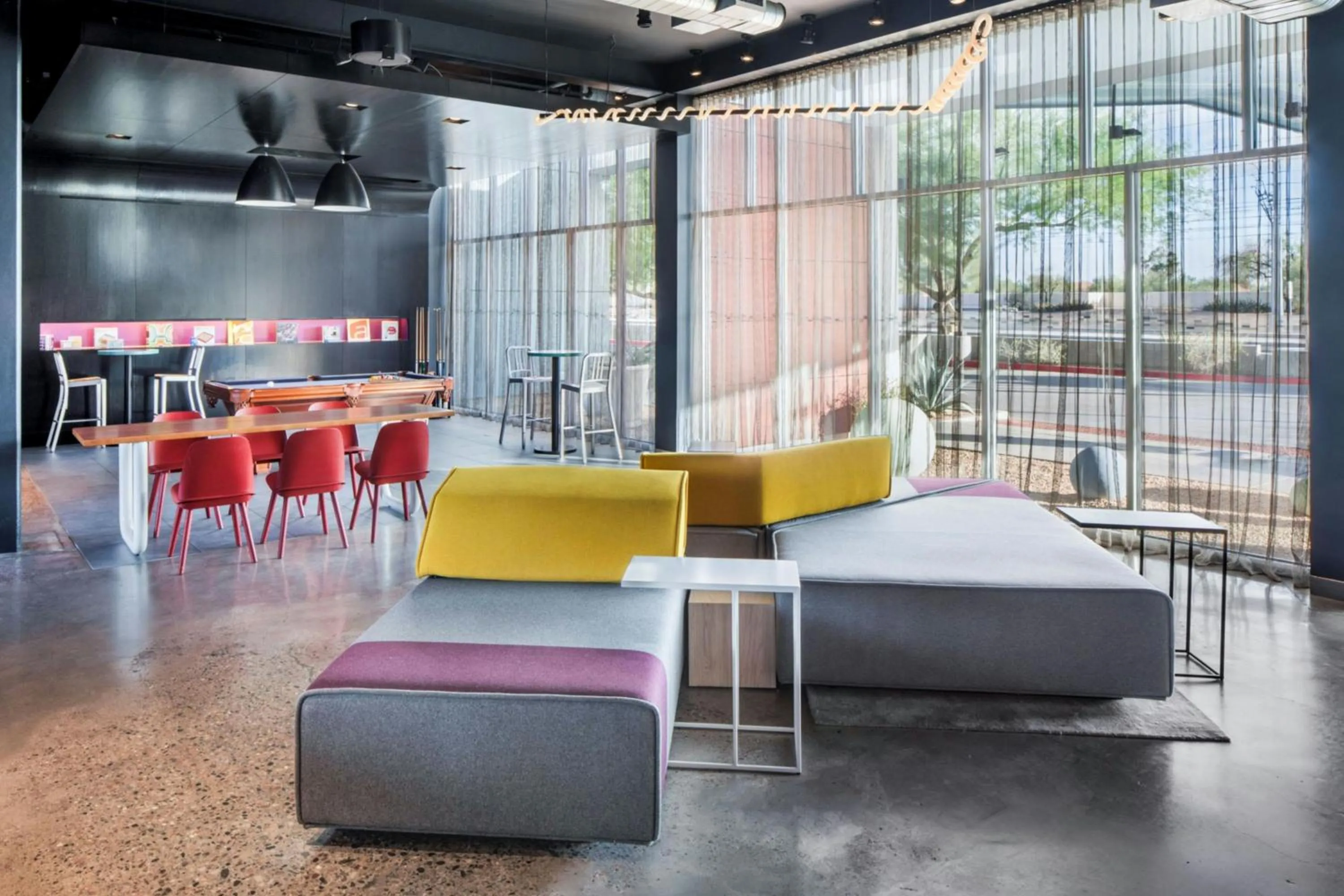 Lobby or reception in Aloft Phoenix Airport