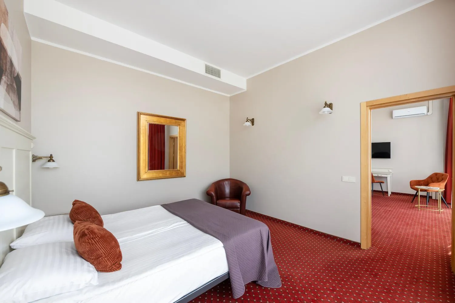 Photo of the whole room, Bed in Europa Royale Druskininkai