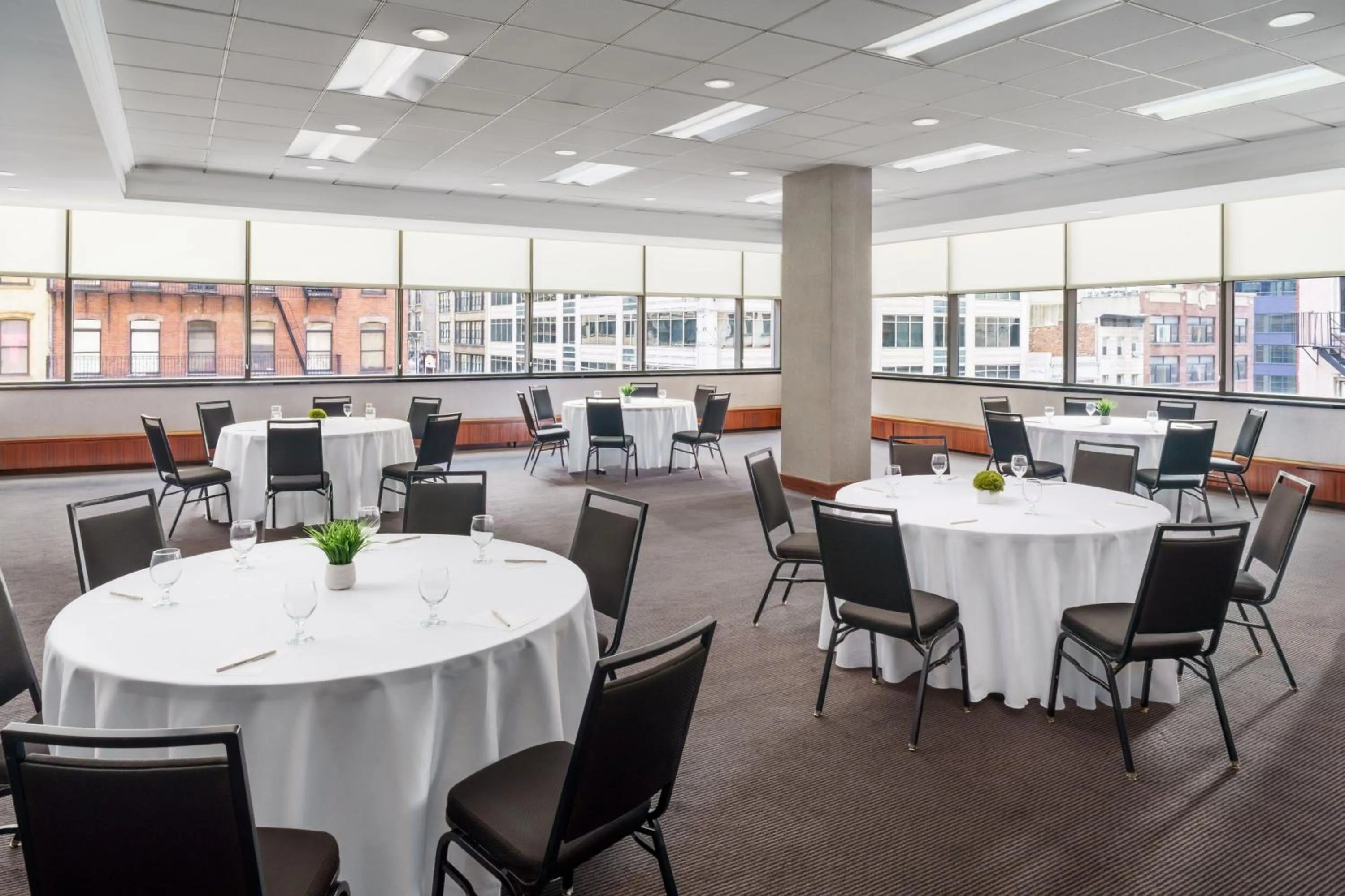 Meeting/conference room in Residence Inn by Marriott New York Manhattan/Times Square