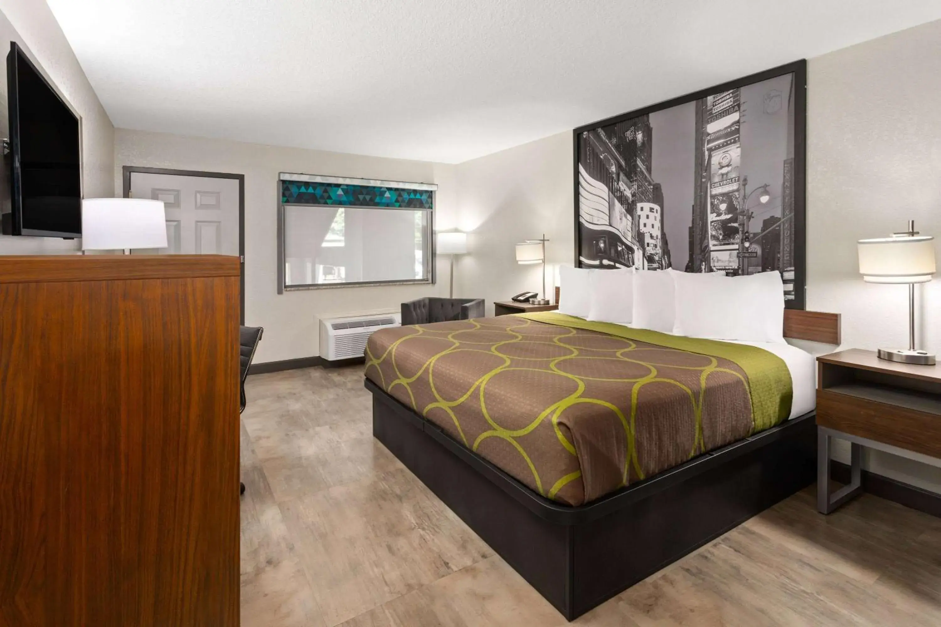 Photo of the whole room, Bed in Super 8 by Wyndham Prattville Montgomery Photo of the whole room, Bed in Super 8 by Wyndham Prattville Montgomery