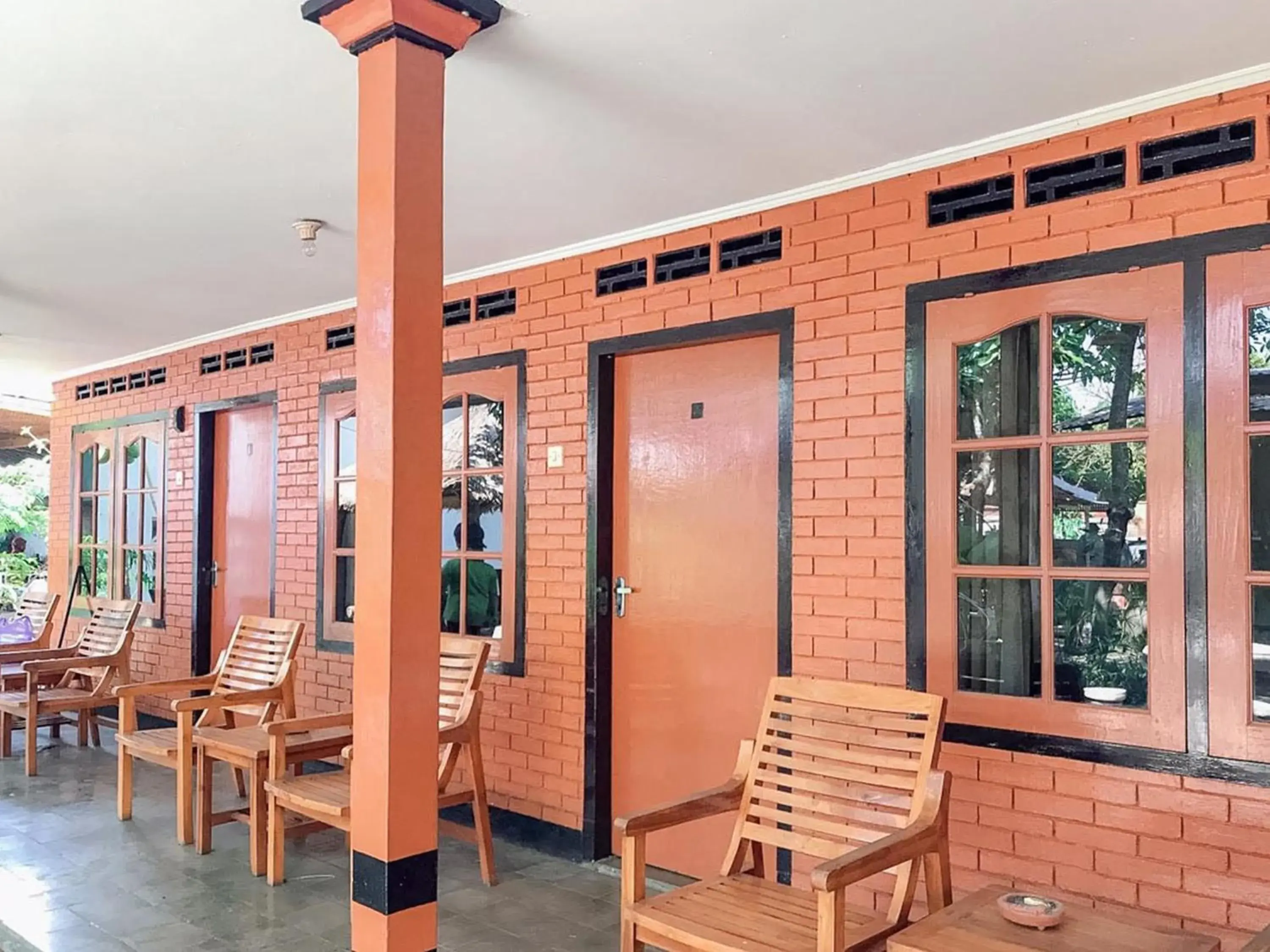 Property building in Oka Homestay Mitra RedDoorz Property building in Oka Homestay Mitra RedDoorz