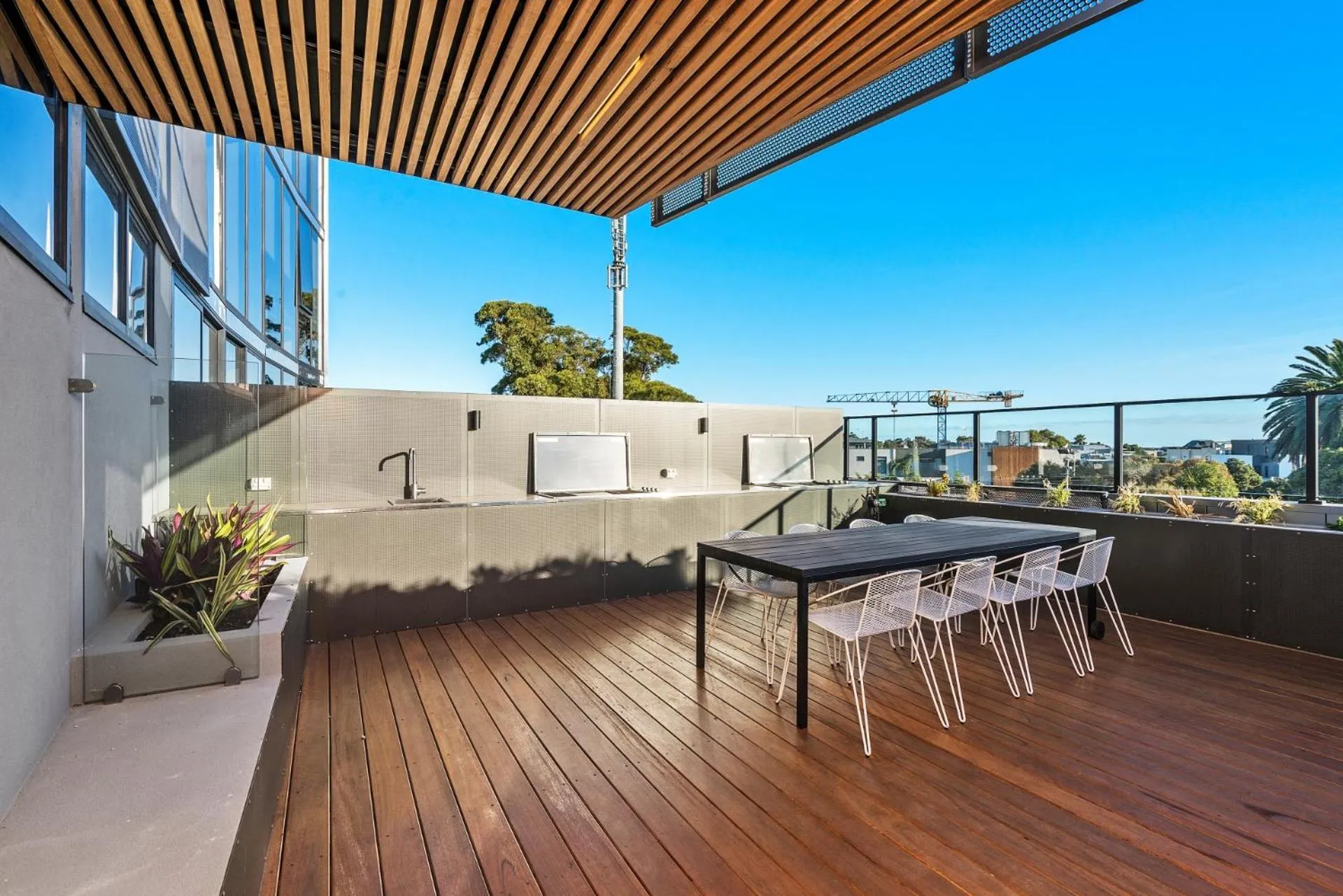 BBQ facilities in Anchorage Apartments Hampton