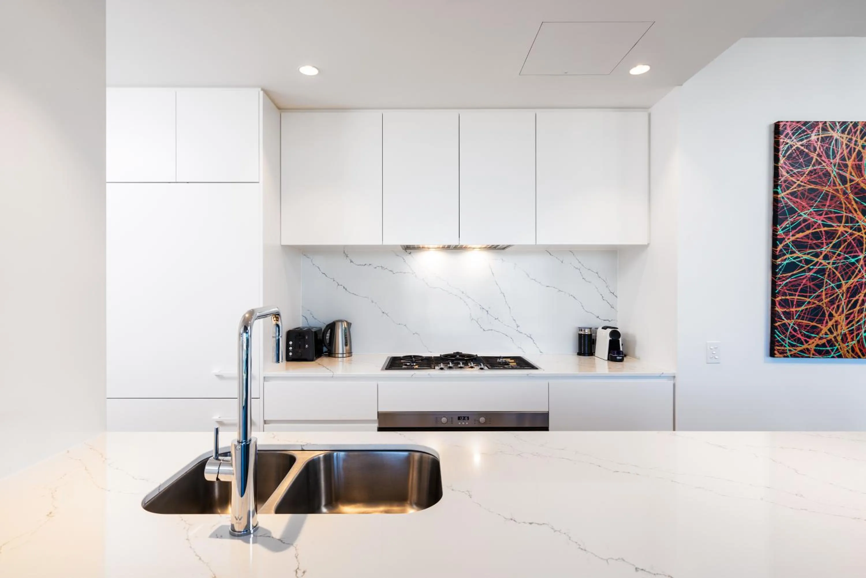 Kitchen or kitchenette in Anchorage Apartments Hampton