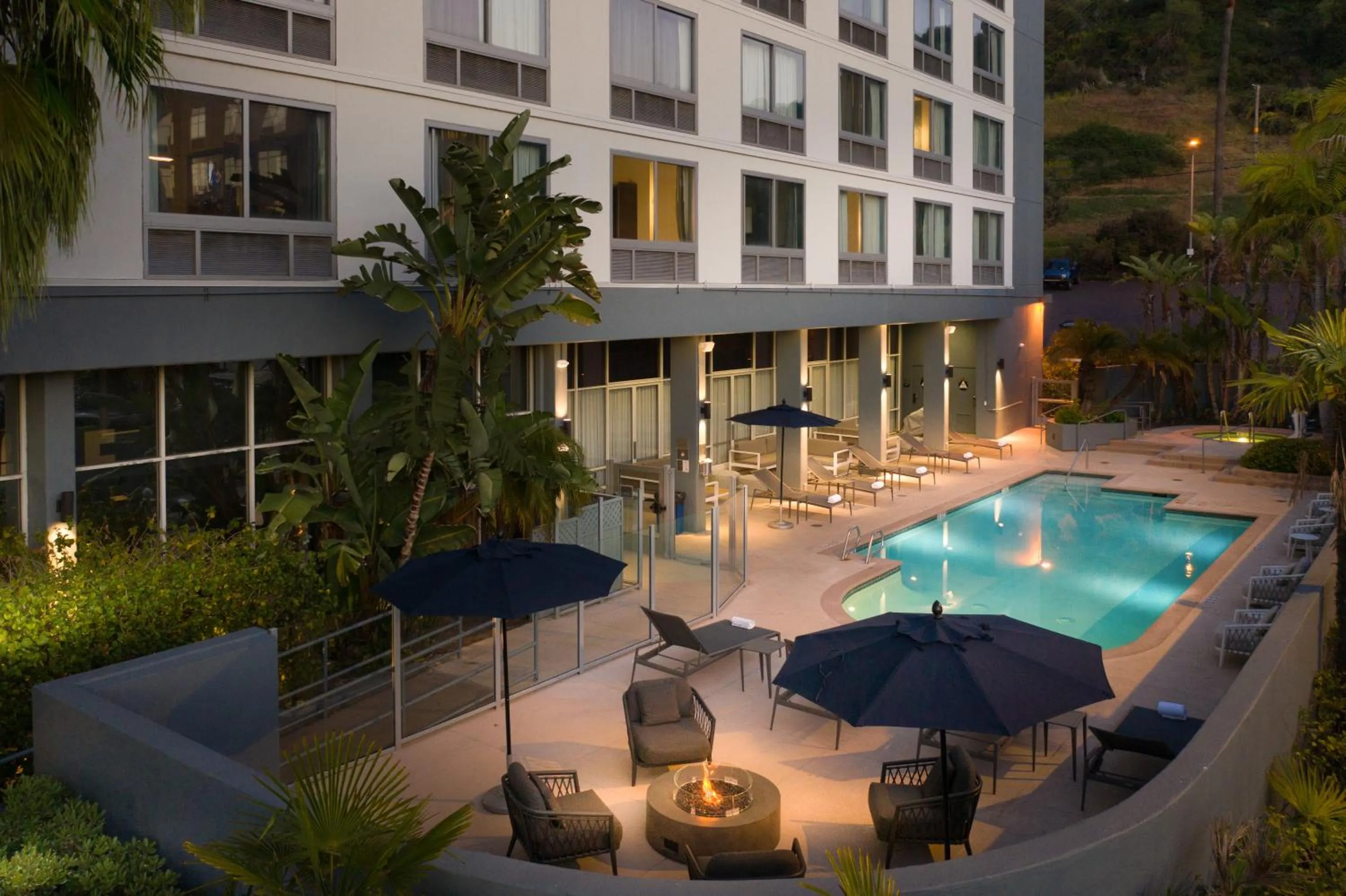 Property building in Courtyard by Marriott San Diego Mission Valley/Hotel Circle