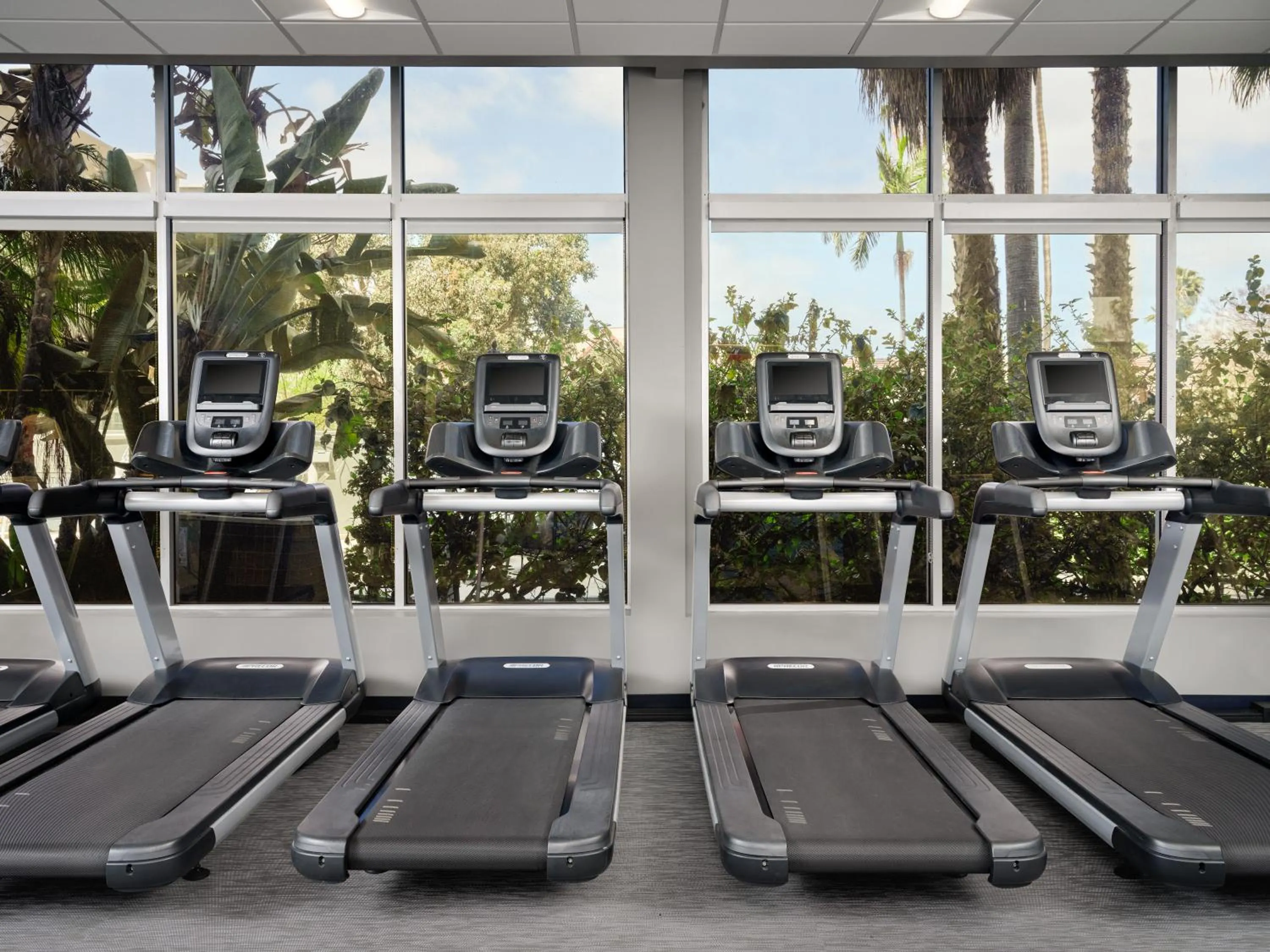 Fitness centre/facilities in Courtyard by Marriott San Diego Mission Valley/Hotel Circle