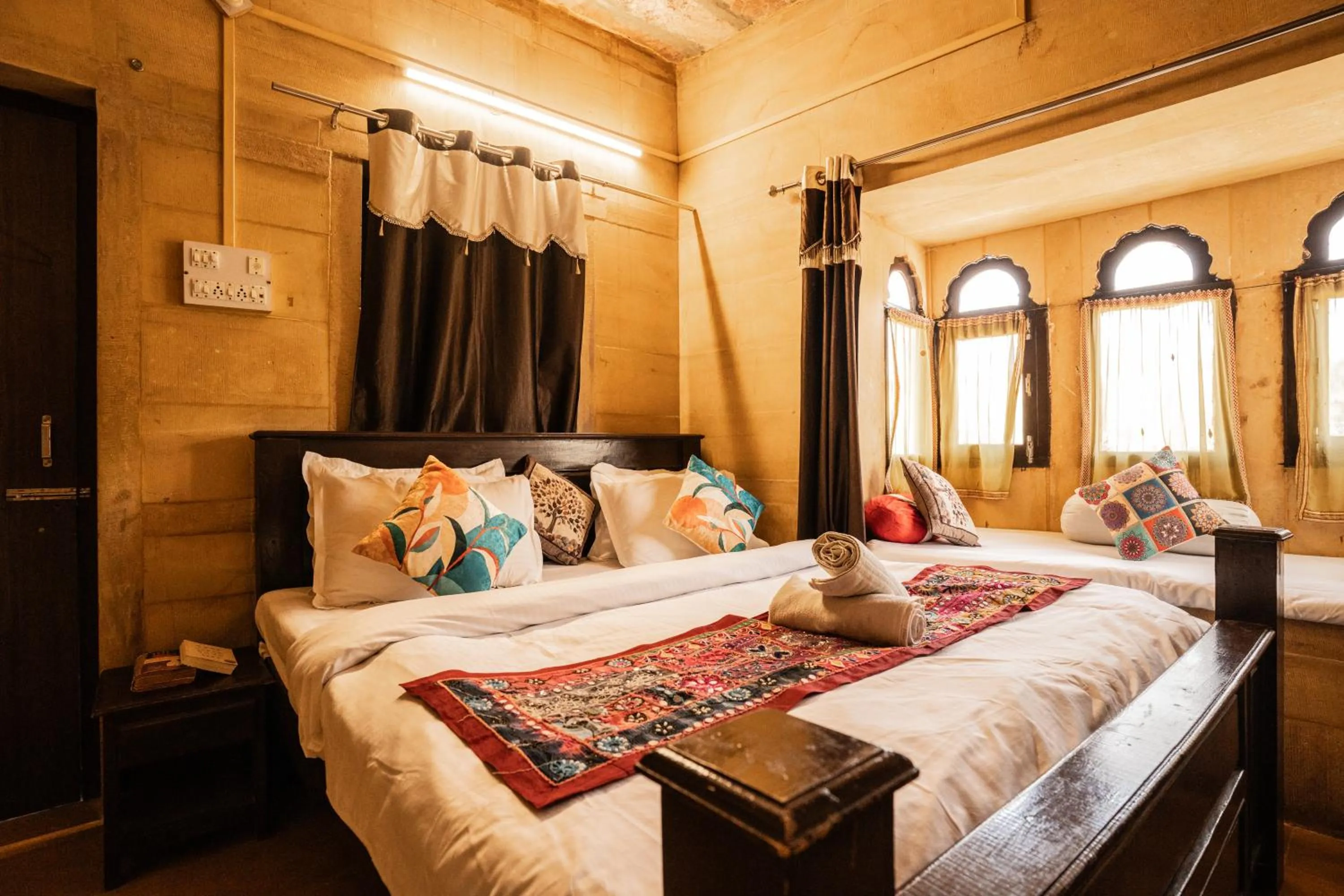 Living room, Bed in Hotel Fotiya jaisalmer