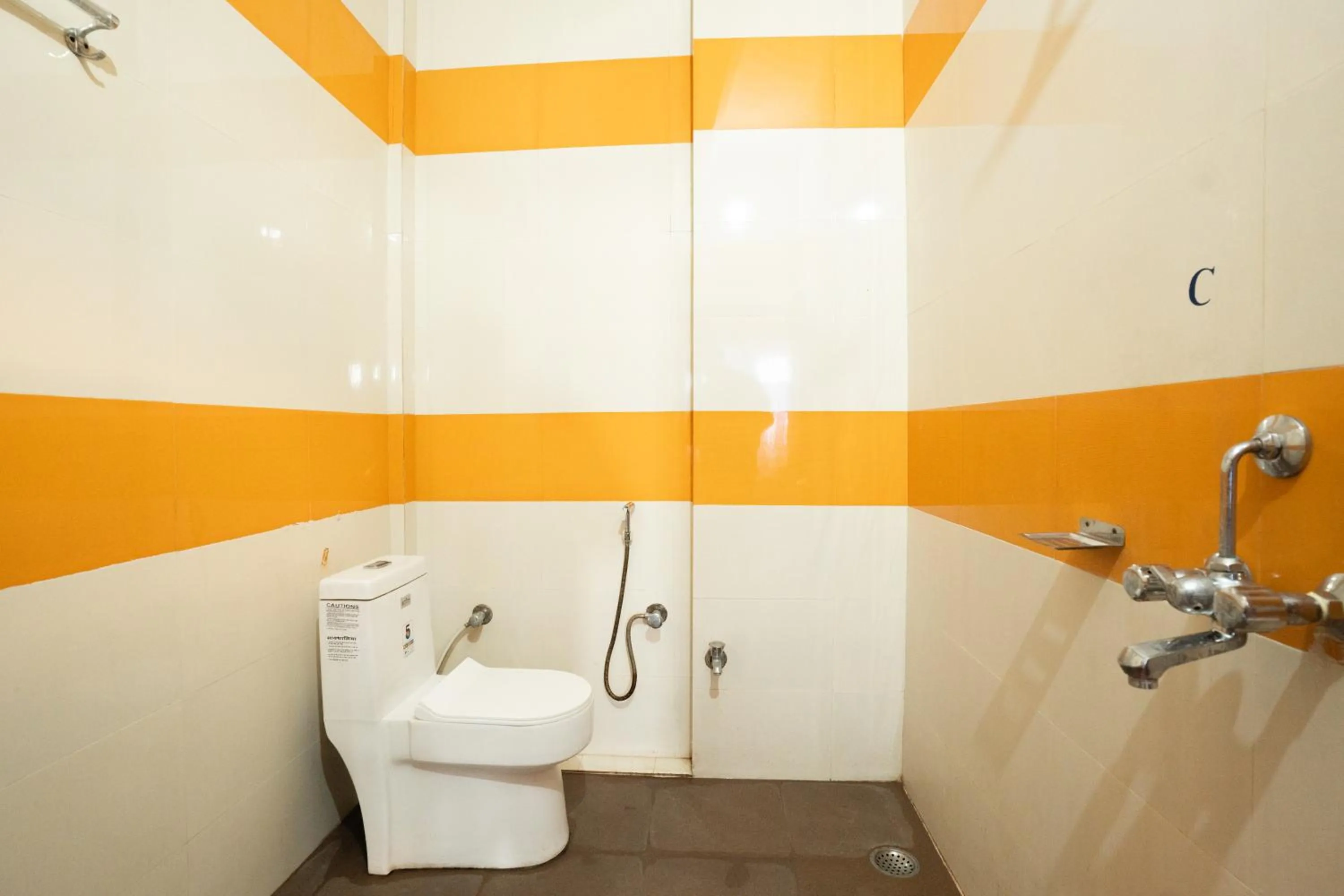 Shower in Hotel Fotiya jaisalmer