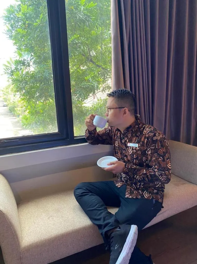 Guests in News Hotel by Graha Pena Jawa Pos