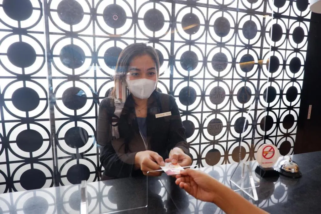 Staff in News Hotel by Graha Pena Jawa Pos