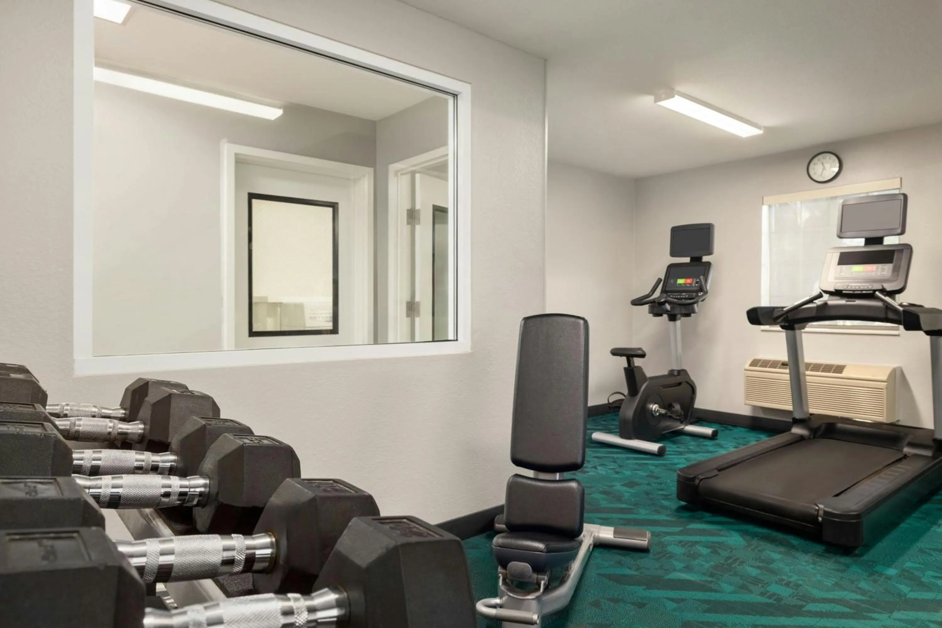 Fitness centre/facilities in TownePlace Suites by Marriott Anaheim Maingate Near Angel Stadium