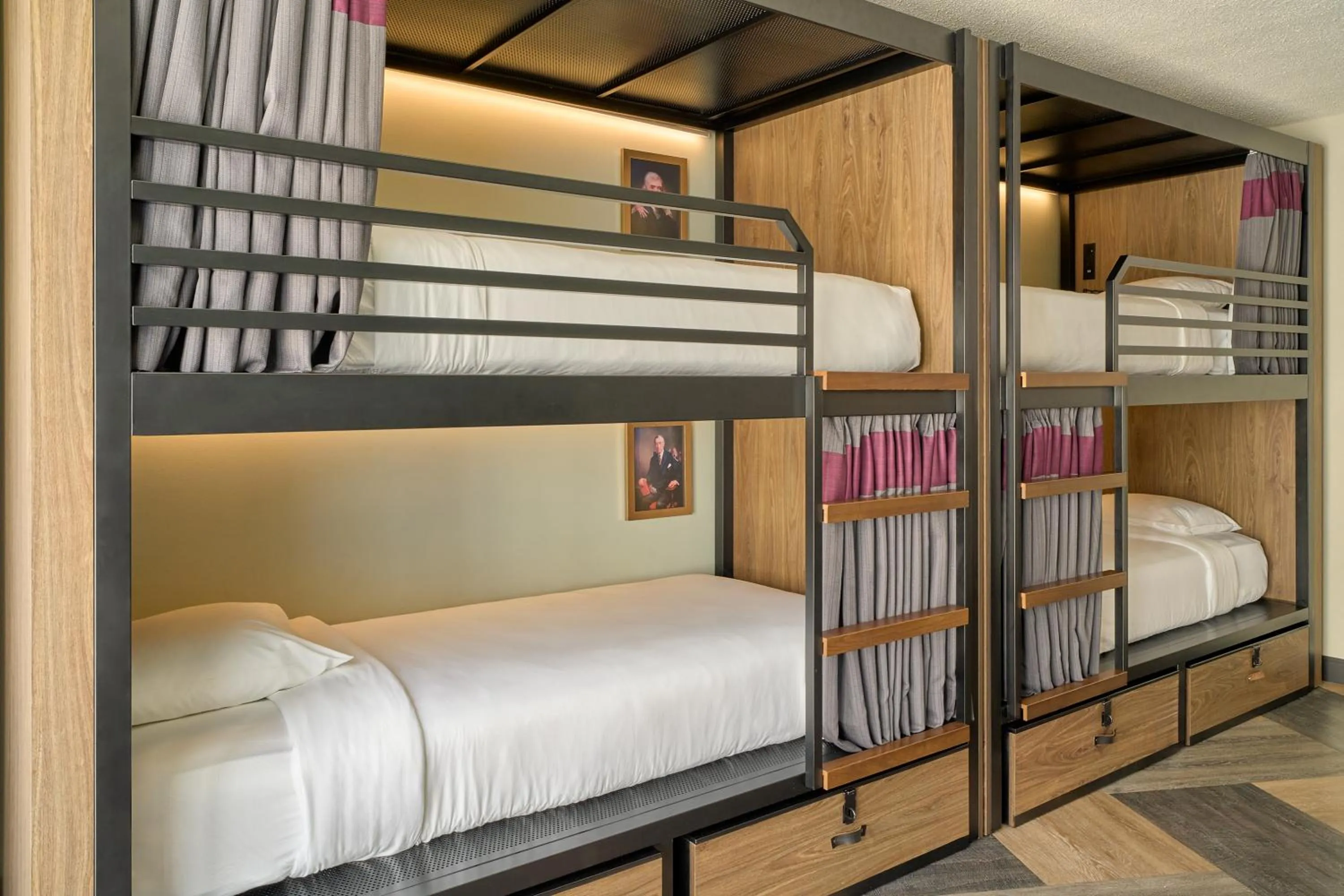 Bed in Generator Hotel Washington DC