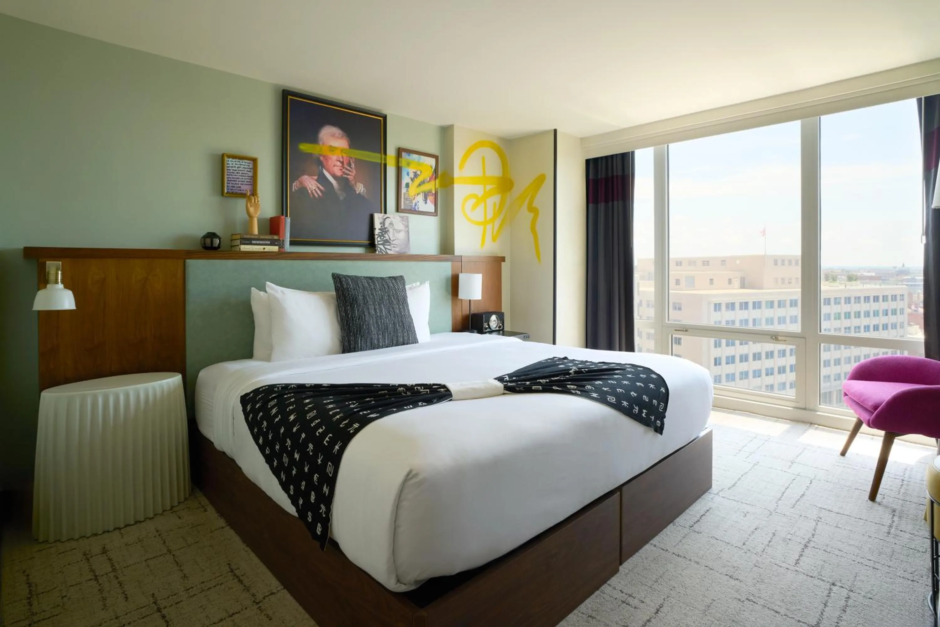 Bed in Generator Hotel Washington DC