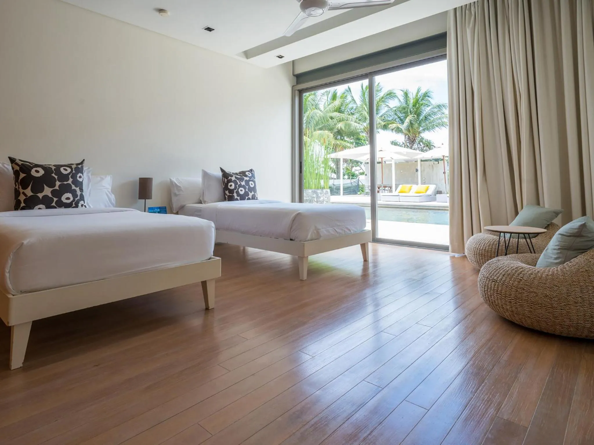 Bed in Sava Beach Villas