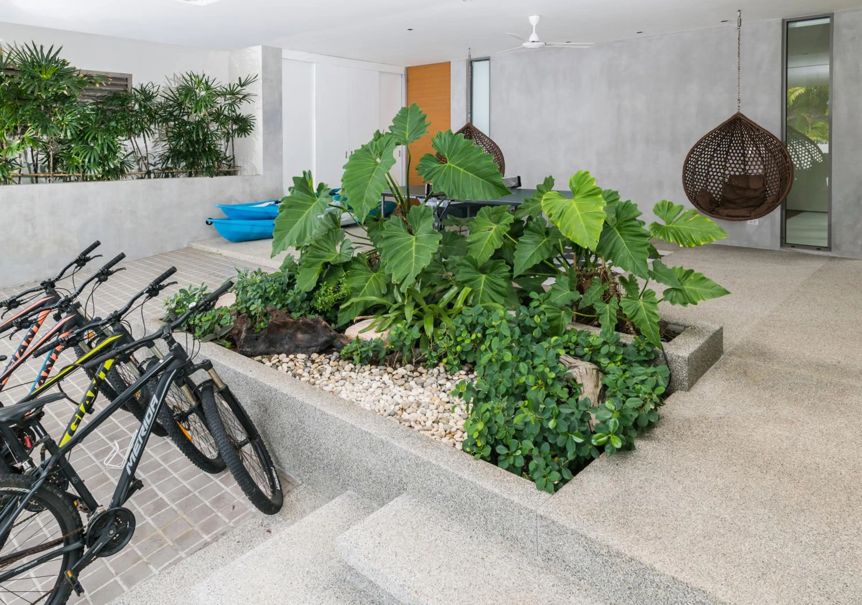 Parking in Sava Beach Villas