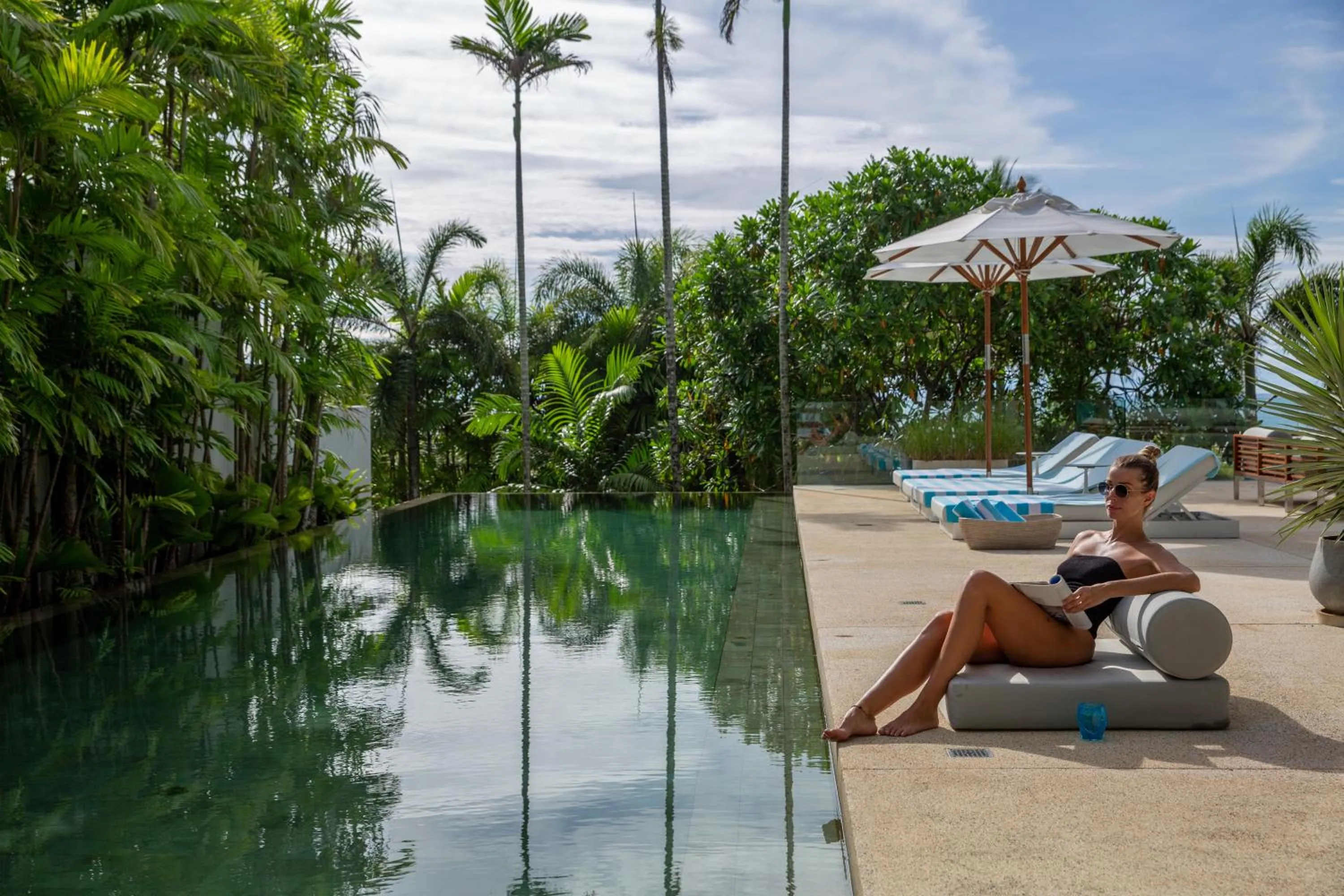 Swimming pool in Sava Beach Villas