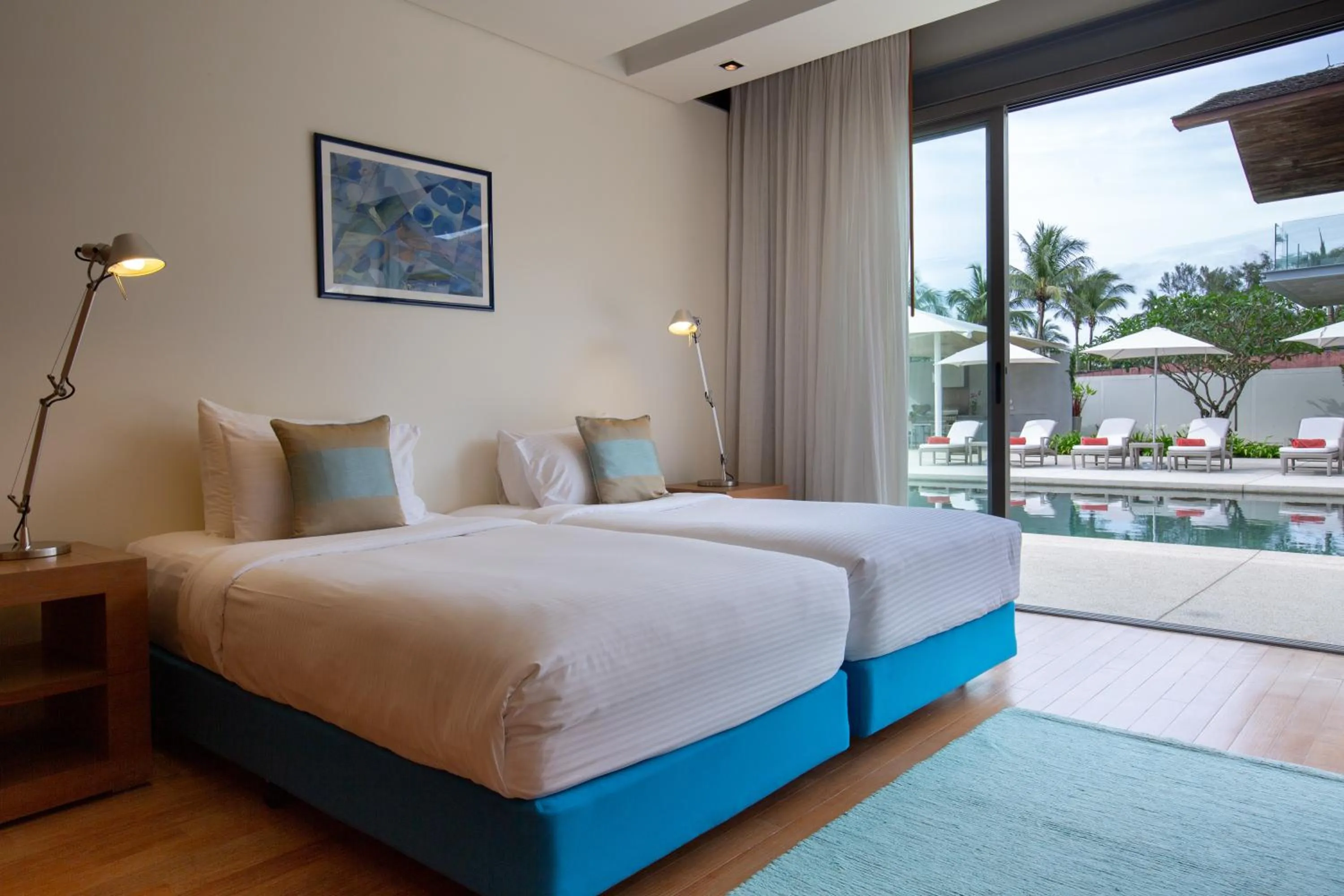 Bed in Sava Beach Villas