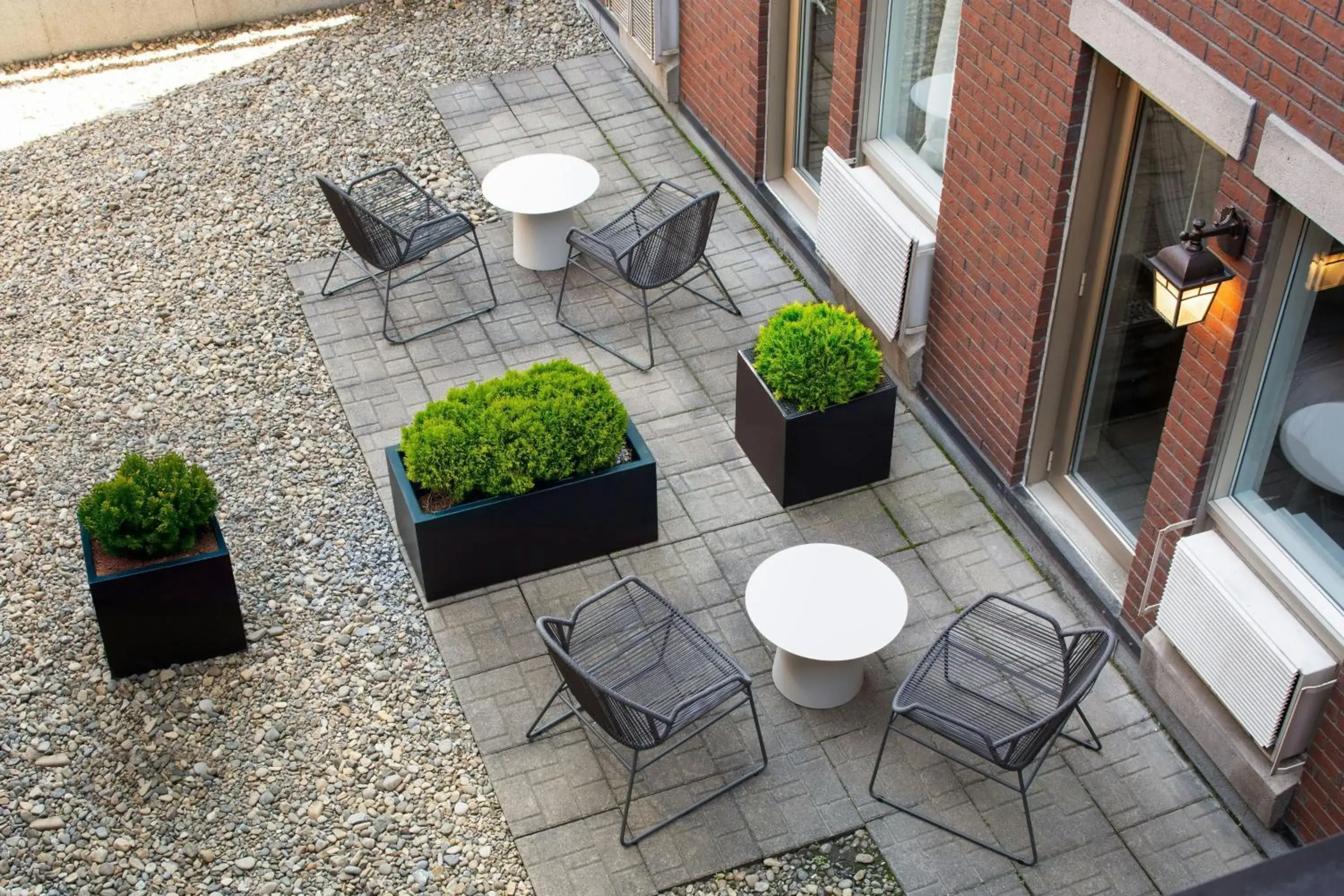 Photo of the whole room in SpringHill Suites by Marriott Old Montreal Photo of the whole room in SpringHill Suites by Marriott Old Montreal