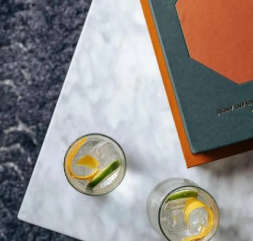 Lounge or bar in SpringHill Suites by Marriott Old Montreal