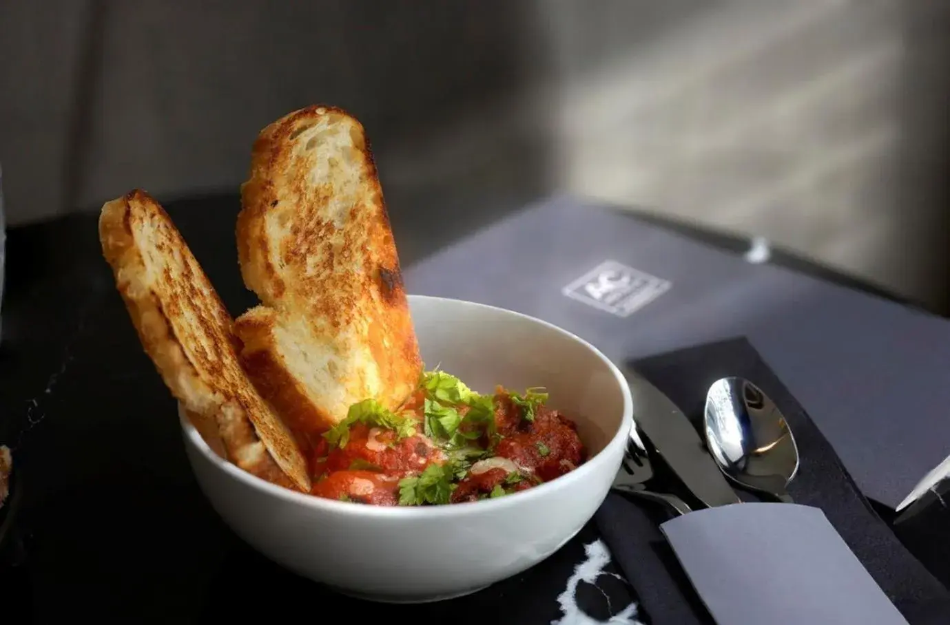 Restaurant/places to eat in SpringHill Suites by Marriott Old Montreal Restaurant/places to eat in SpringHill Suites by Marriott Old Montreal