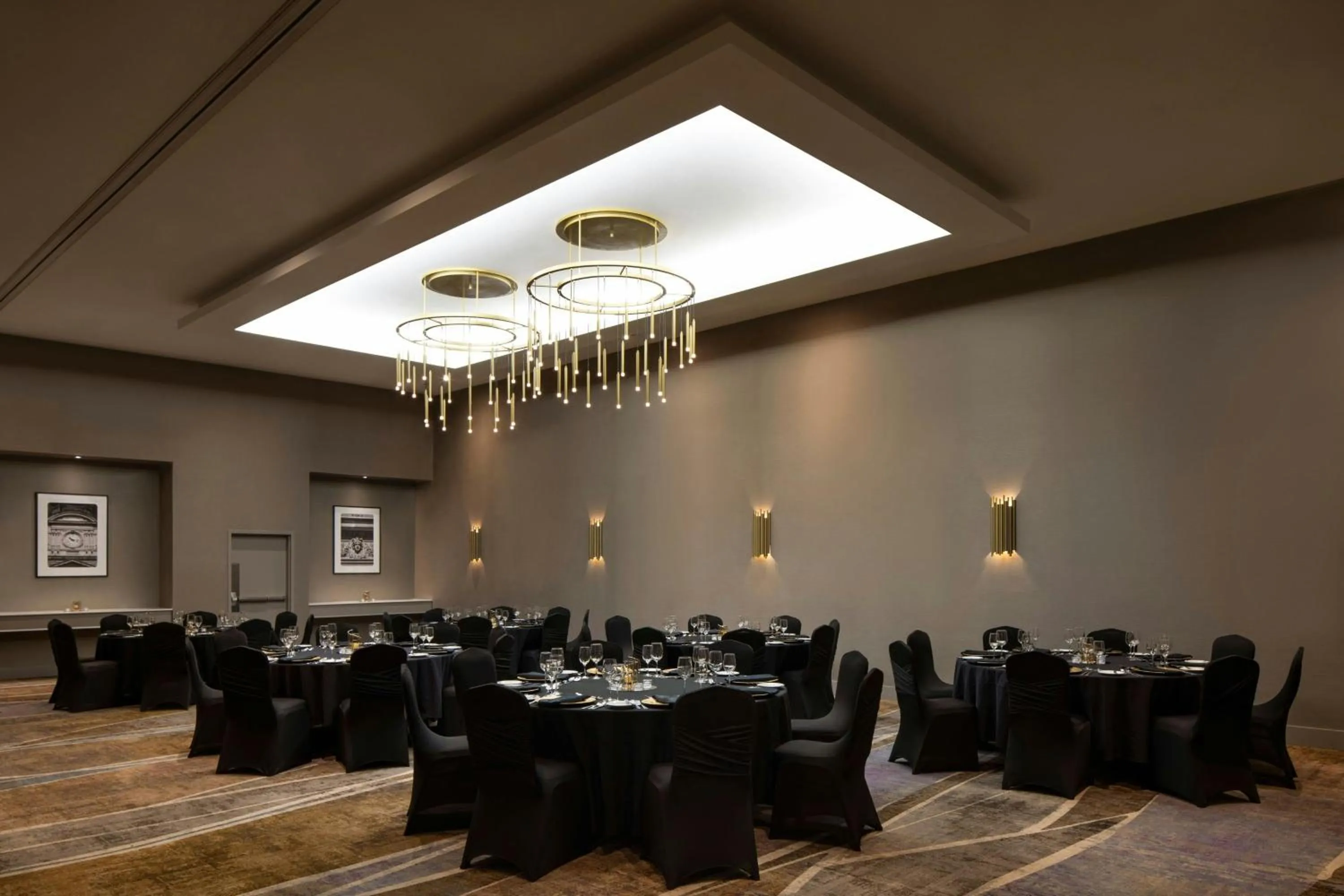 Banquet/Function facilities in Courtyard by Marriott Montreal Airport