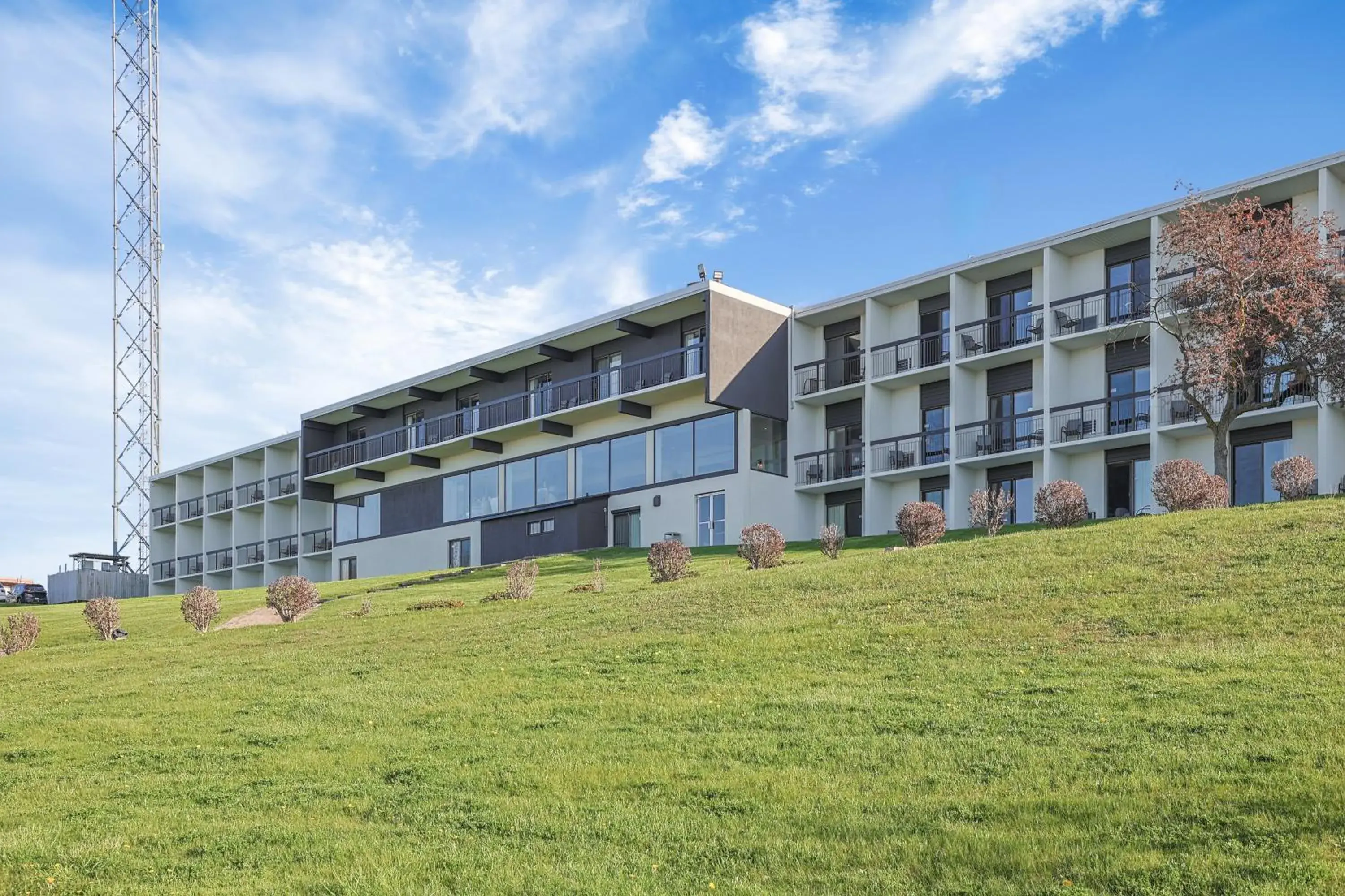 Property building in The Jordan Hotel Ramada by Wyndham Property building in The Jordan Hotel Ramada by Wyndham