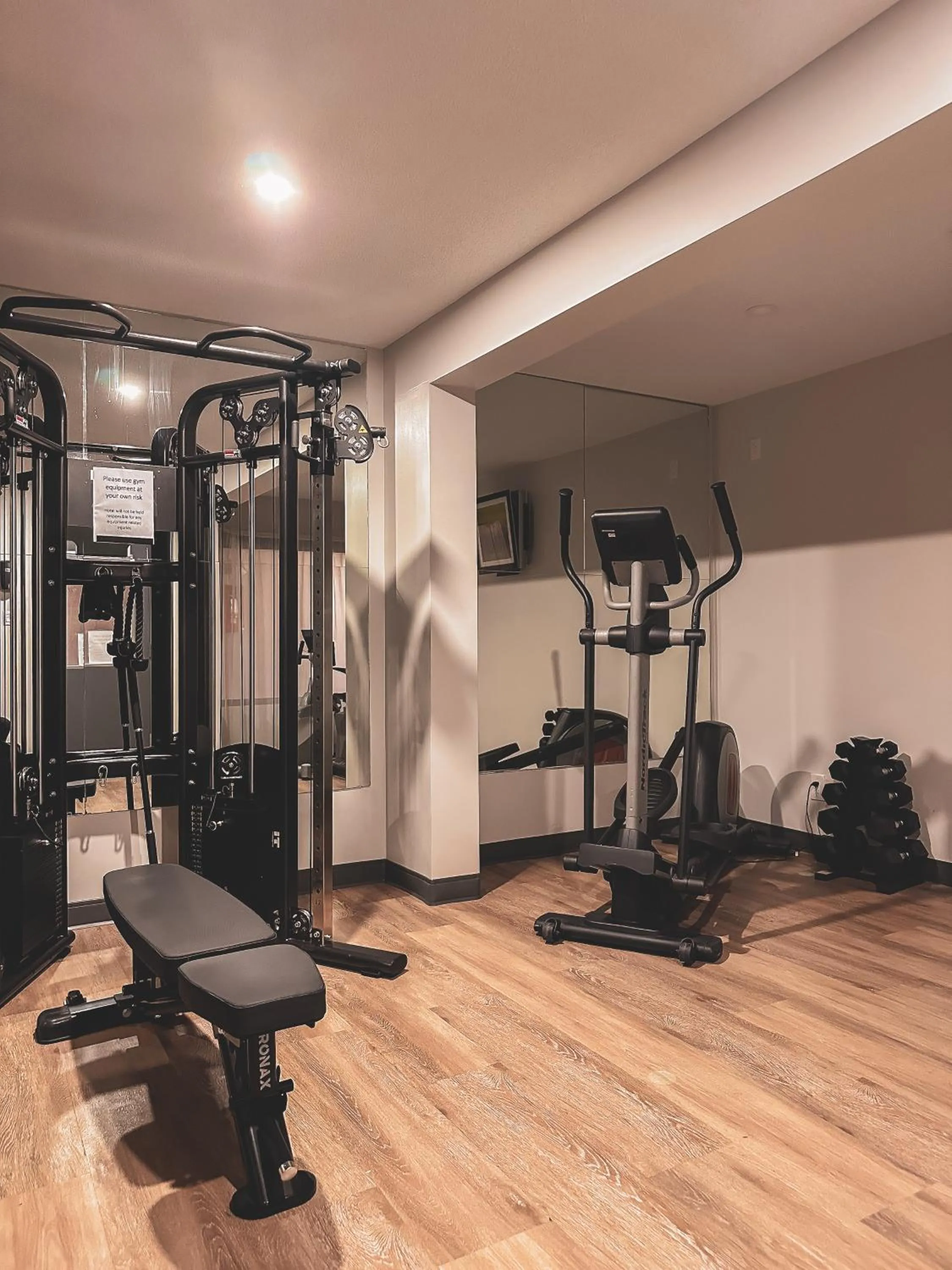 Fitness centre/facilities in The Jordan Hotel Ramada by Wyndham