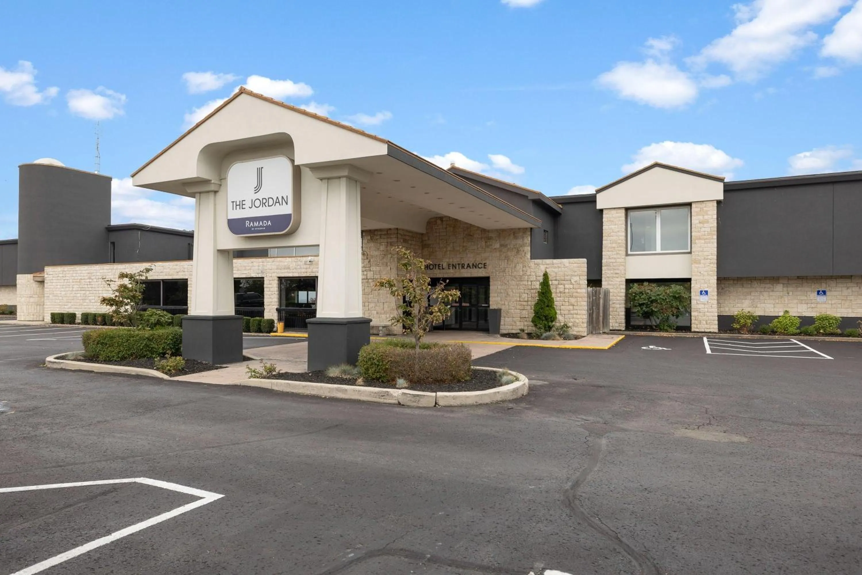 Property building in The Jordan Hotel Ramada by Wyndham