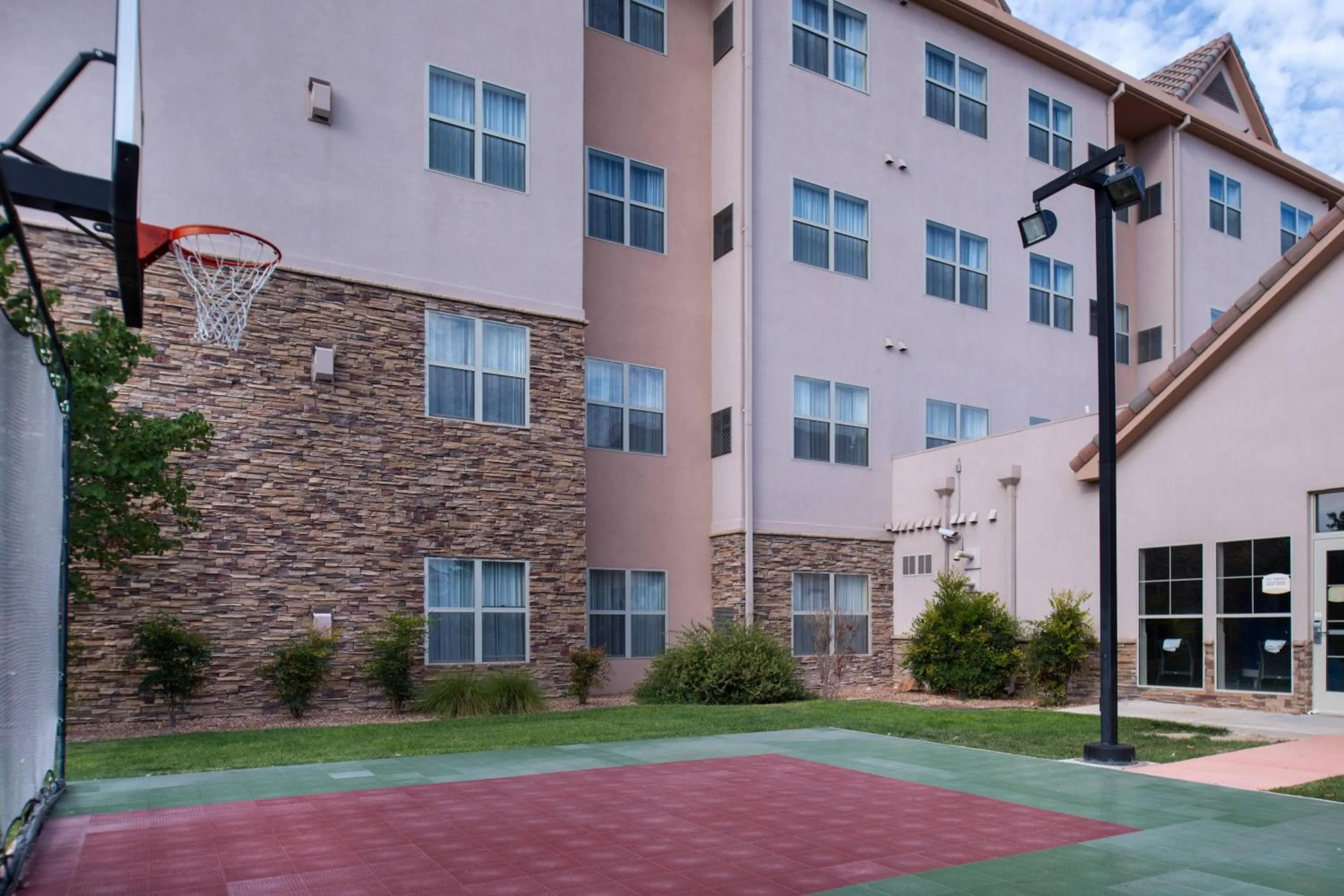 Fitness centre/facilities in Residence Inn by Marriott Albuquerque Airport