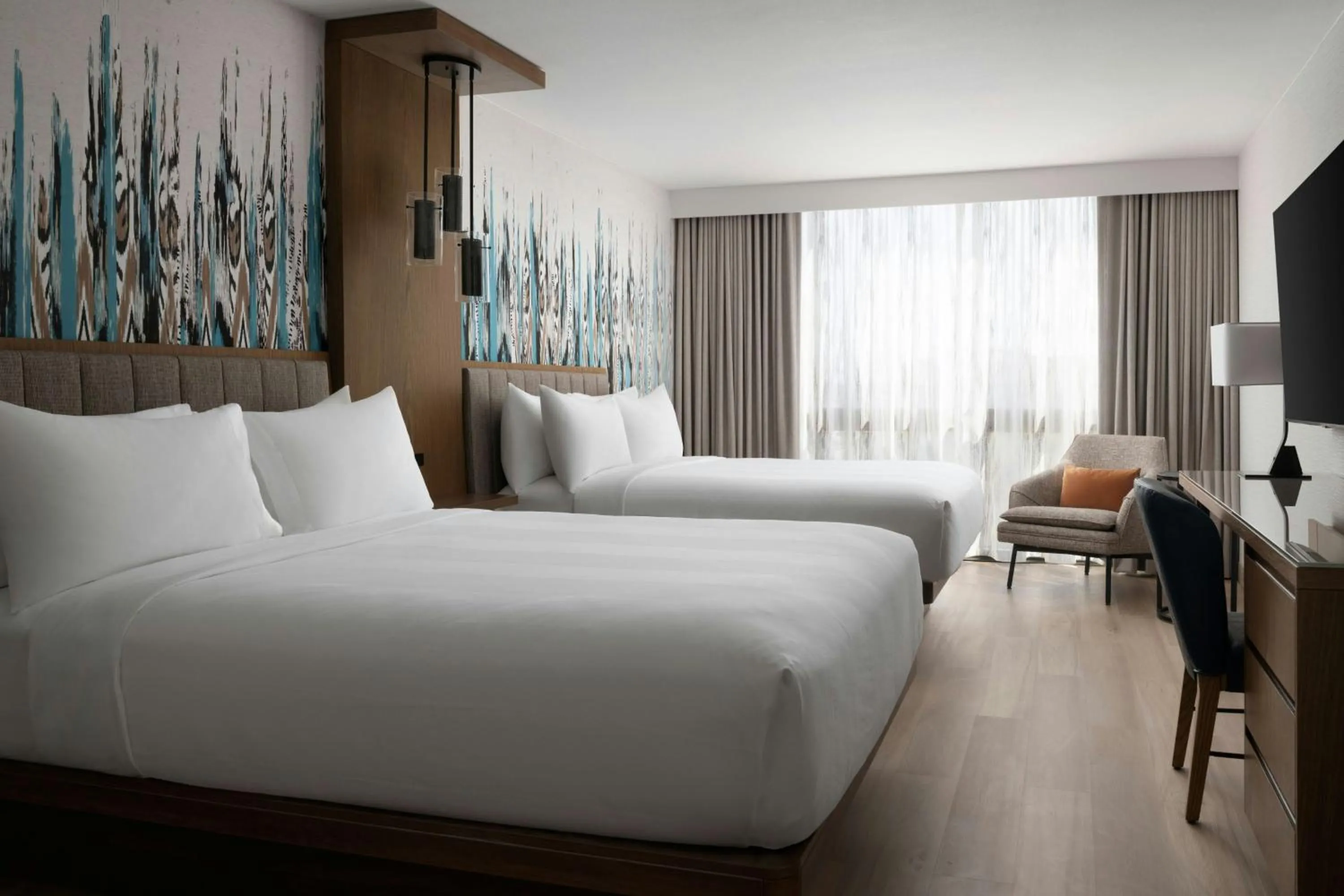 Photo of the whole room, Bed in Albuquerque Marriott Pyramid North