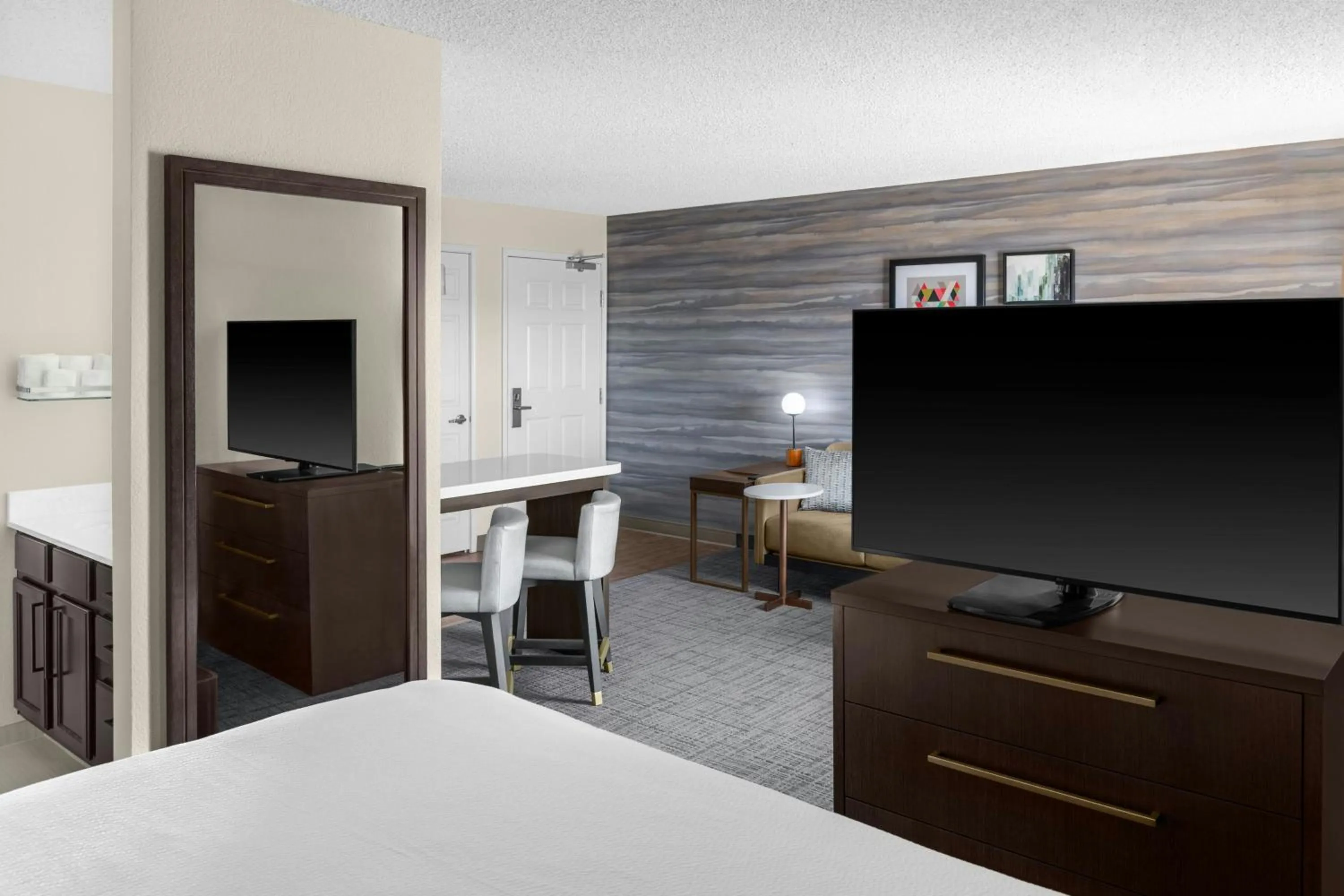 Photo of the whole room, Bed in Residence Inn by Marriott Albuquerque North