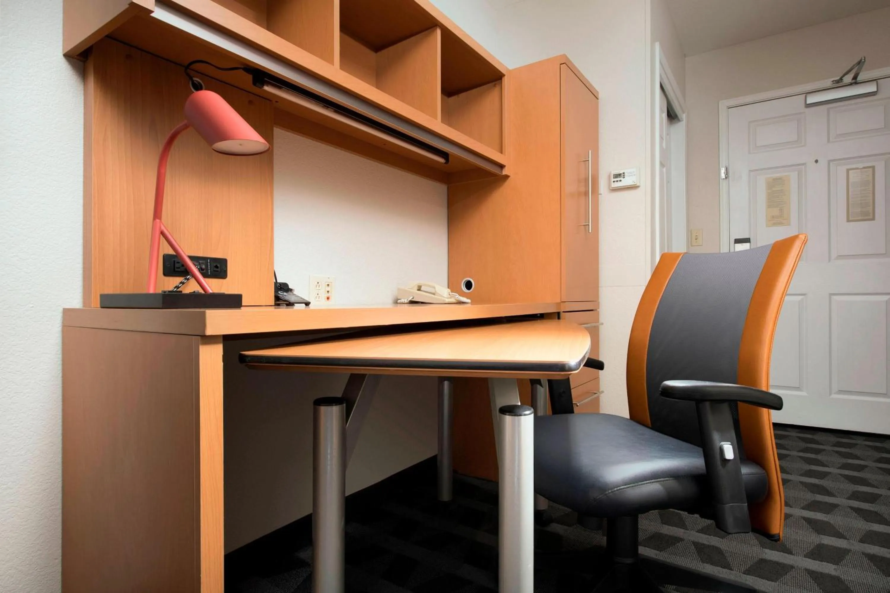 Photo of the whole room in TownePlace Suites by Marriott Albuquerque Airport