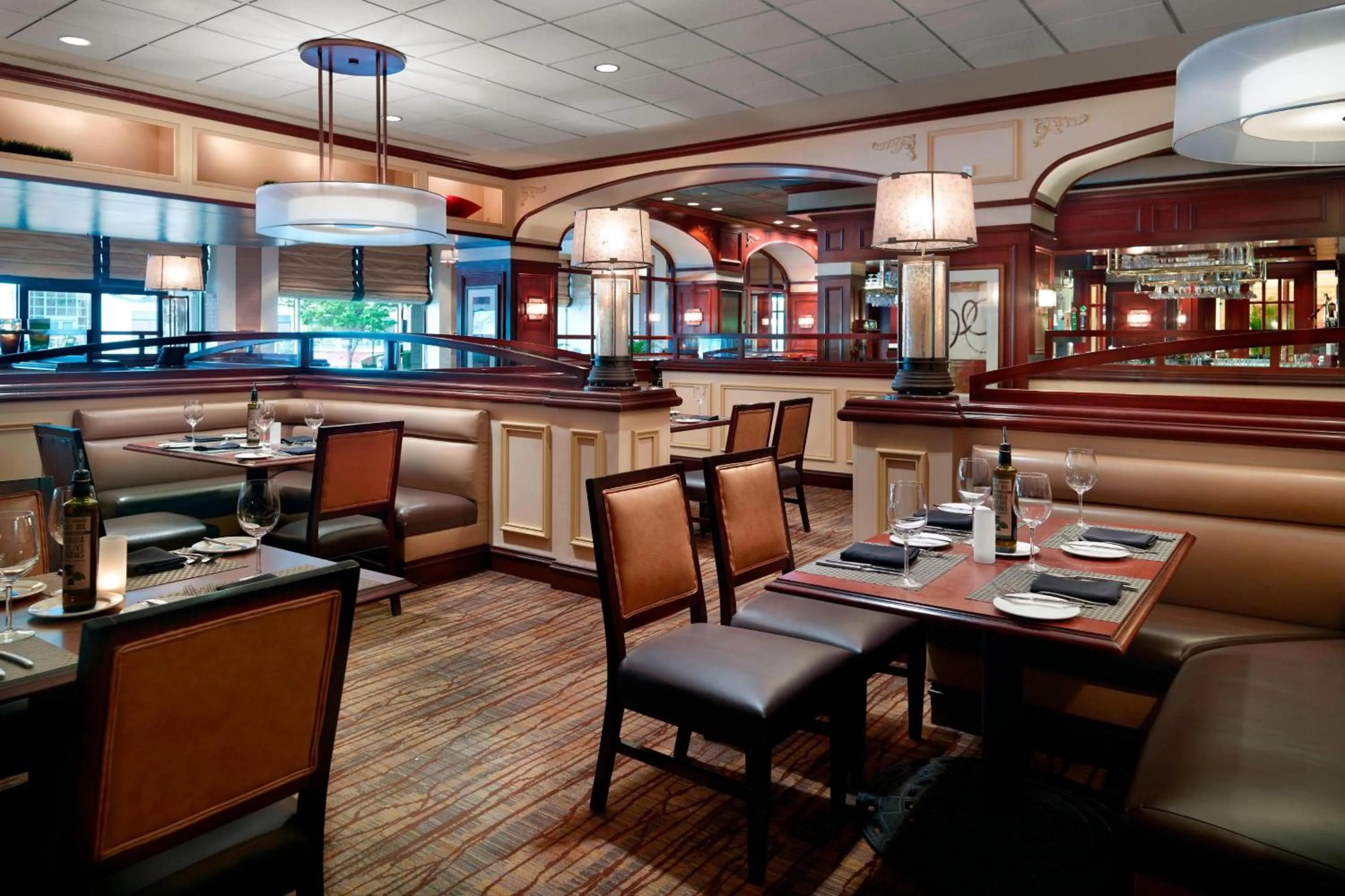 Restaurant/places to eat in Augusta Marriott at the Convention Center