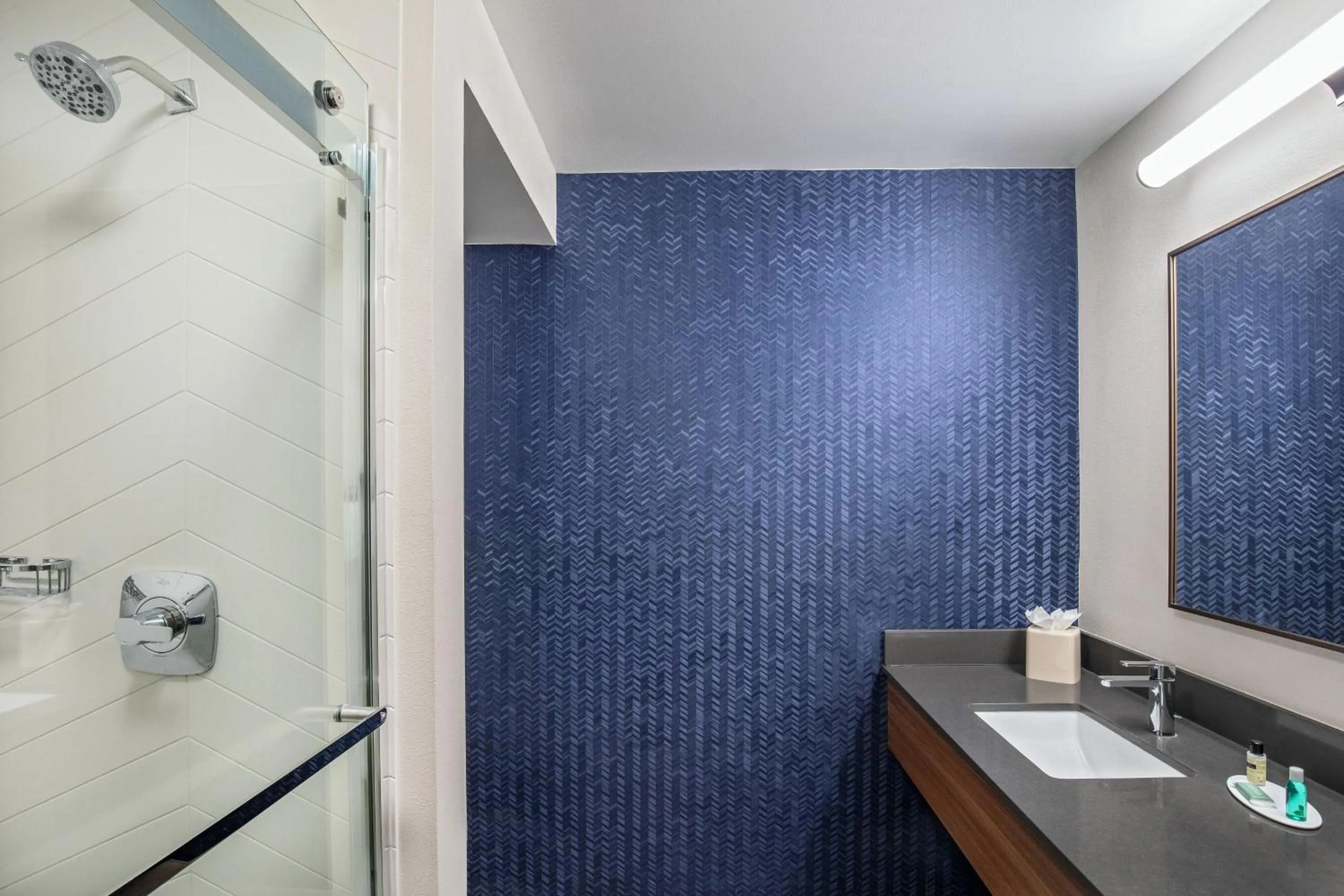 Bathroom in Fairfield Inn & Suites by Marriott Saratoga Malta